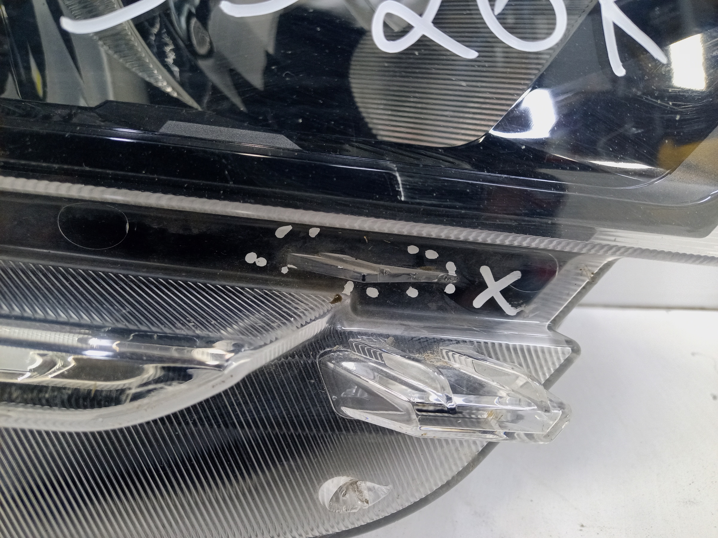 Фара передняя правая Lada Vesta 1 Restail LED