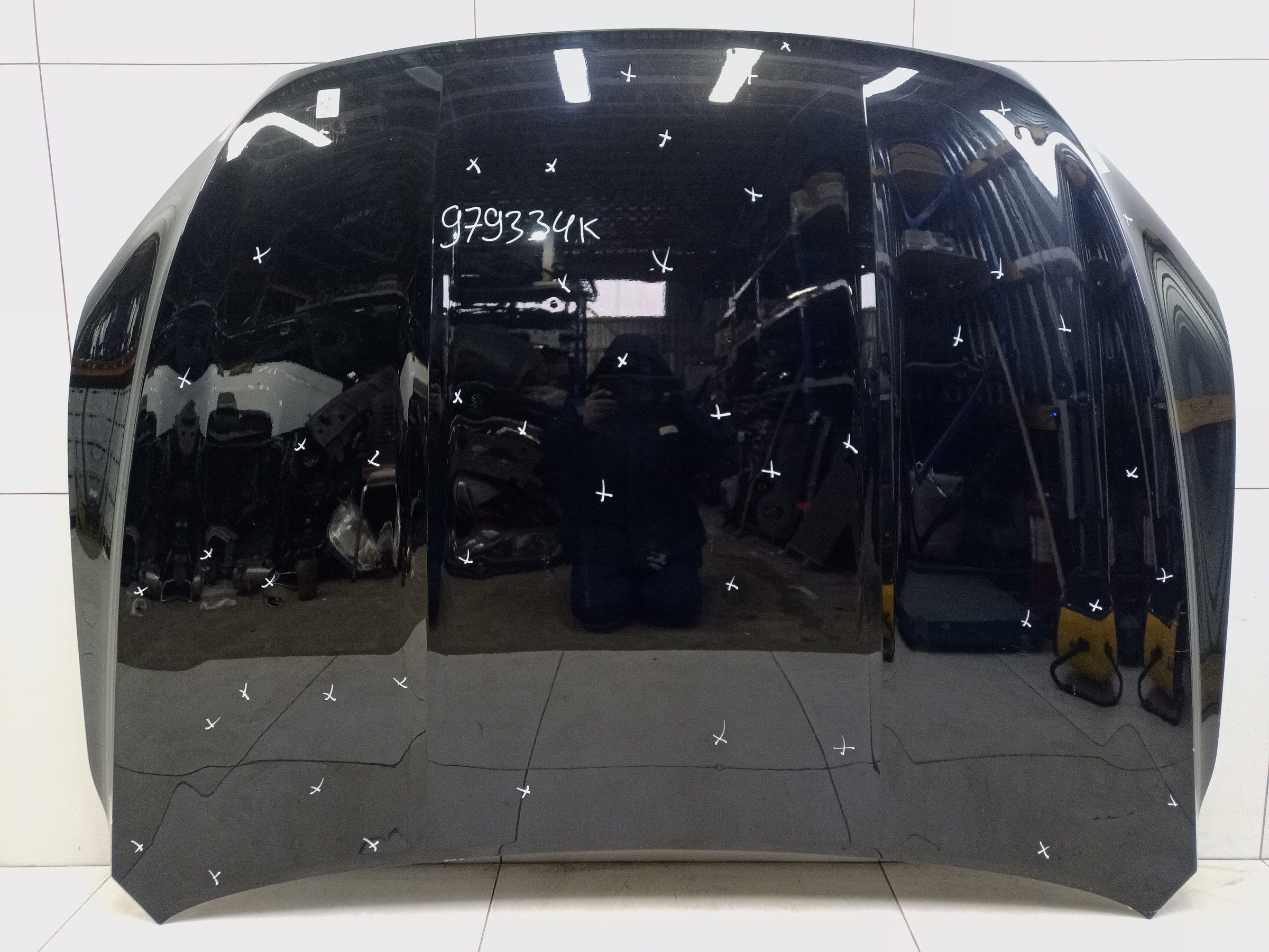 Капот Geely Monjaro