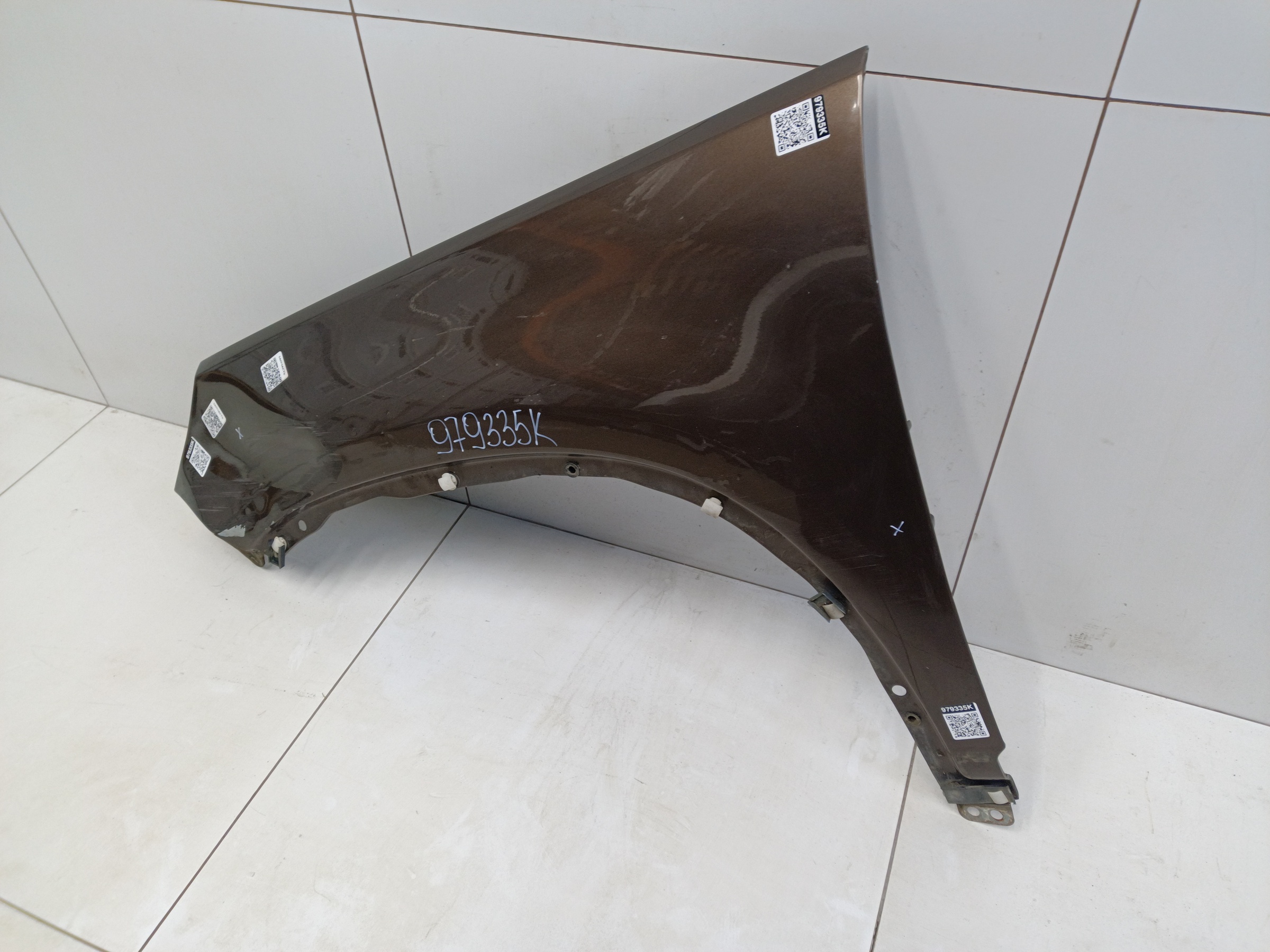 Крыло переднее левое Volkswagen Tiguan 1