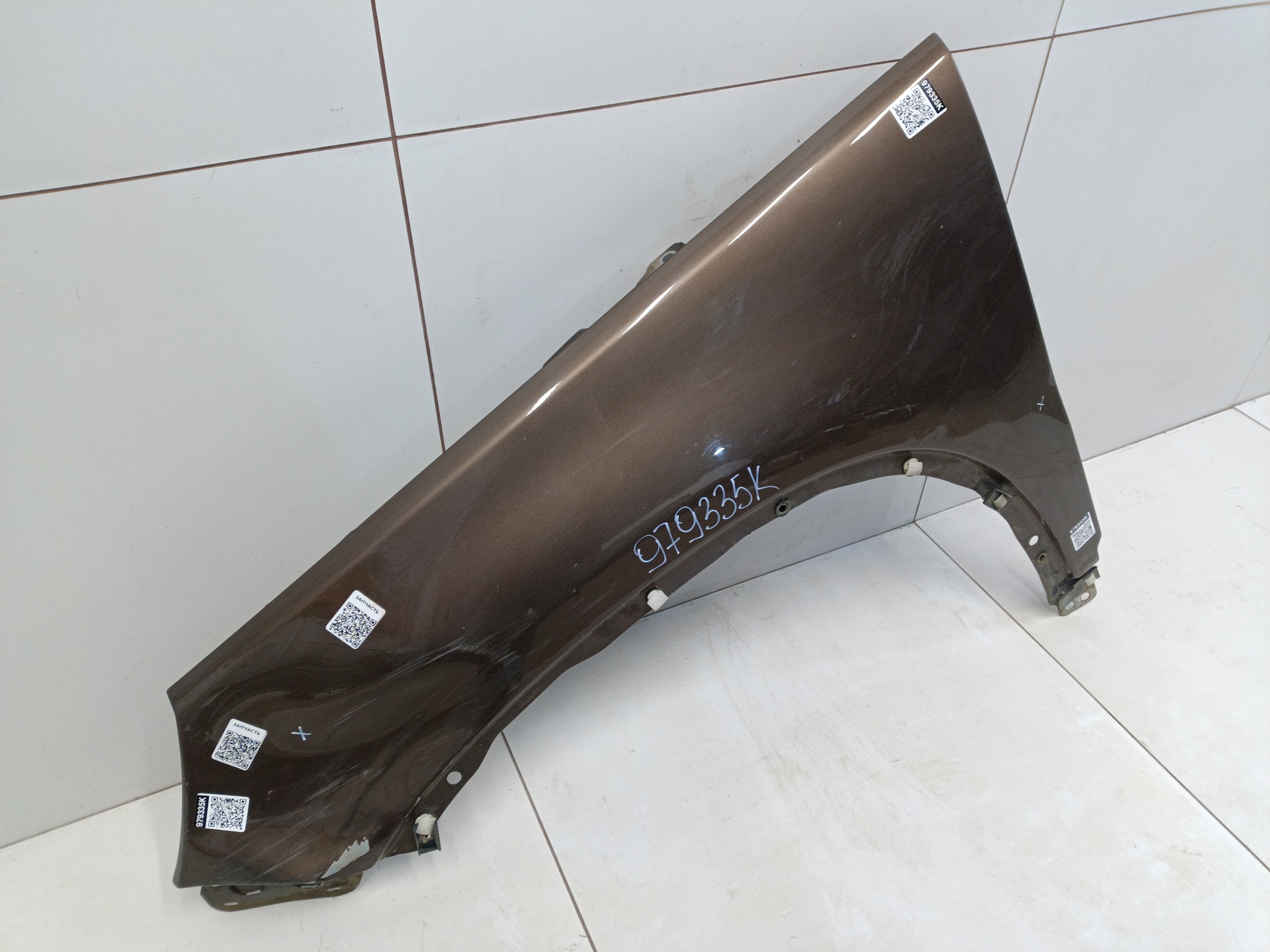 Крыло переднее левое Volkswagen Tiguan 1