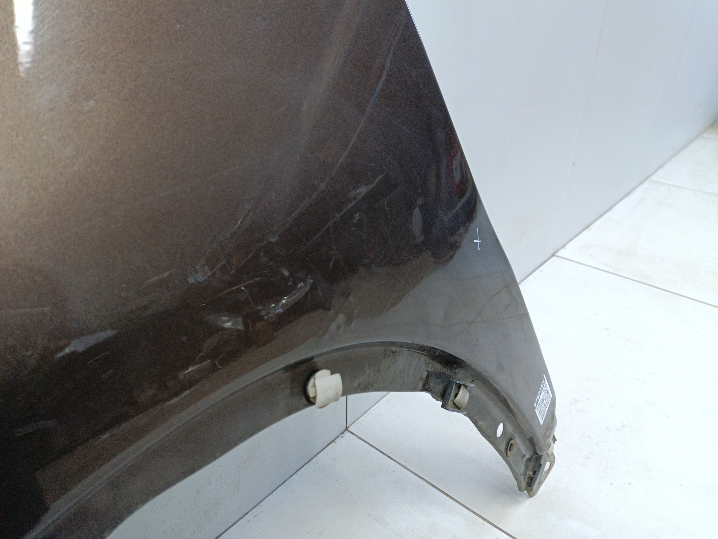 Крыло переднее левое Volkswagen Tiguan 1