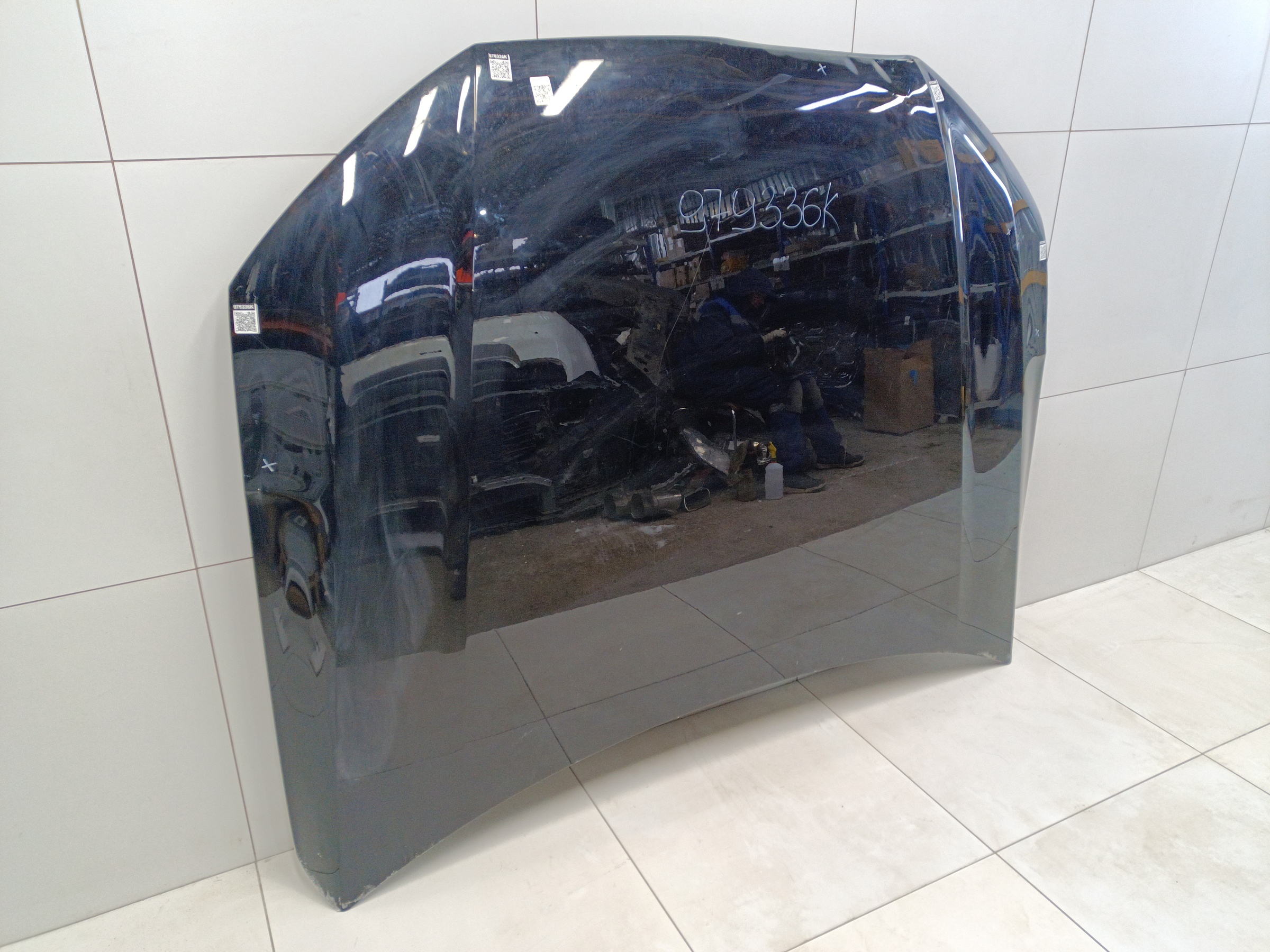 Капот Audi Q7 2