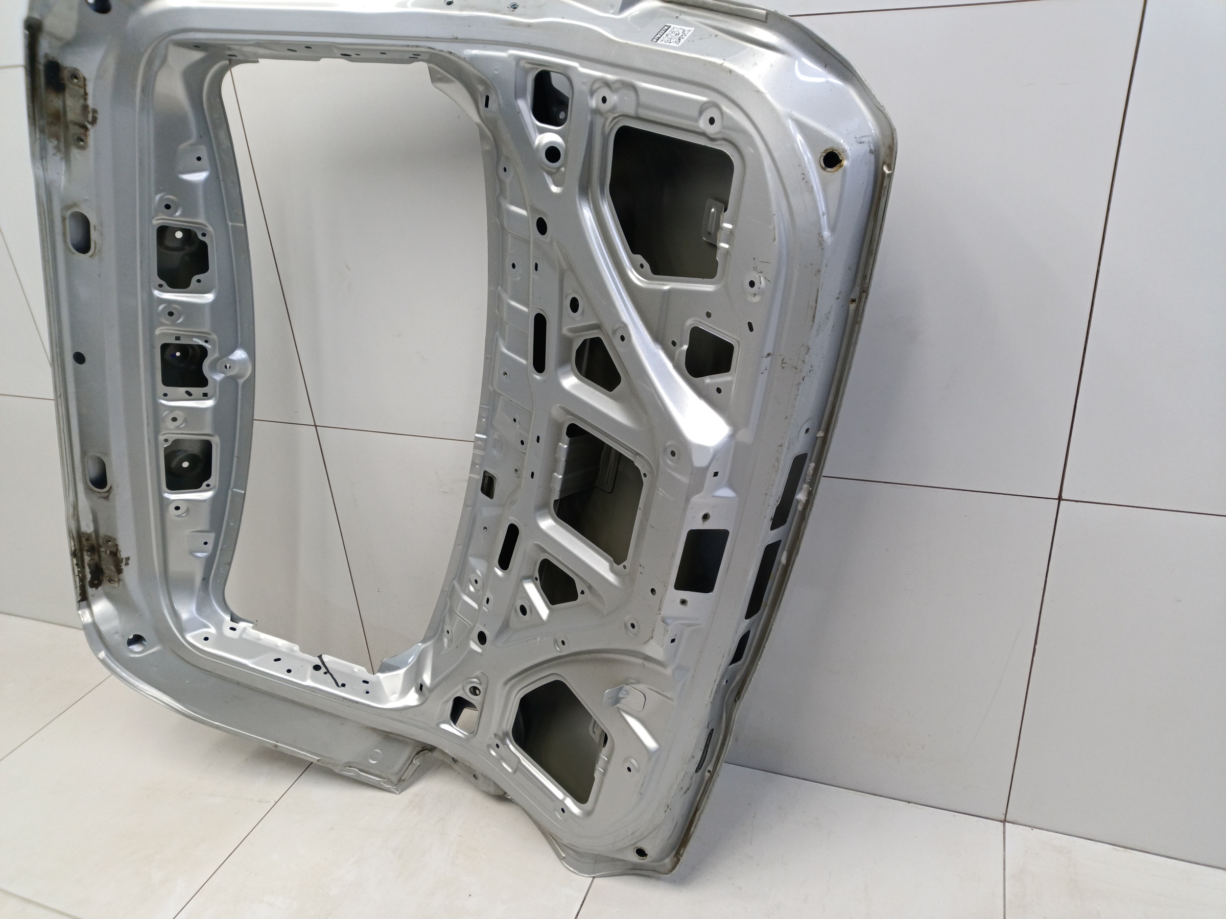 Крышка багажника Chery Tiggo 8 без датчика защемления