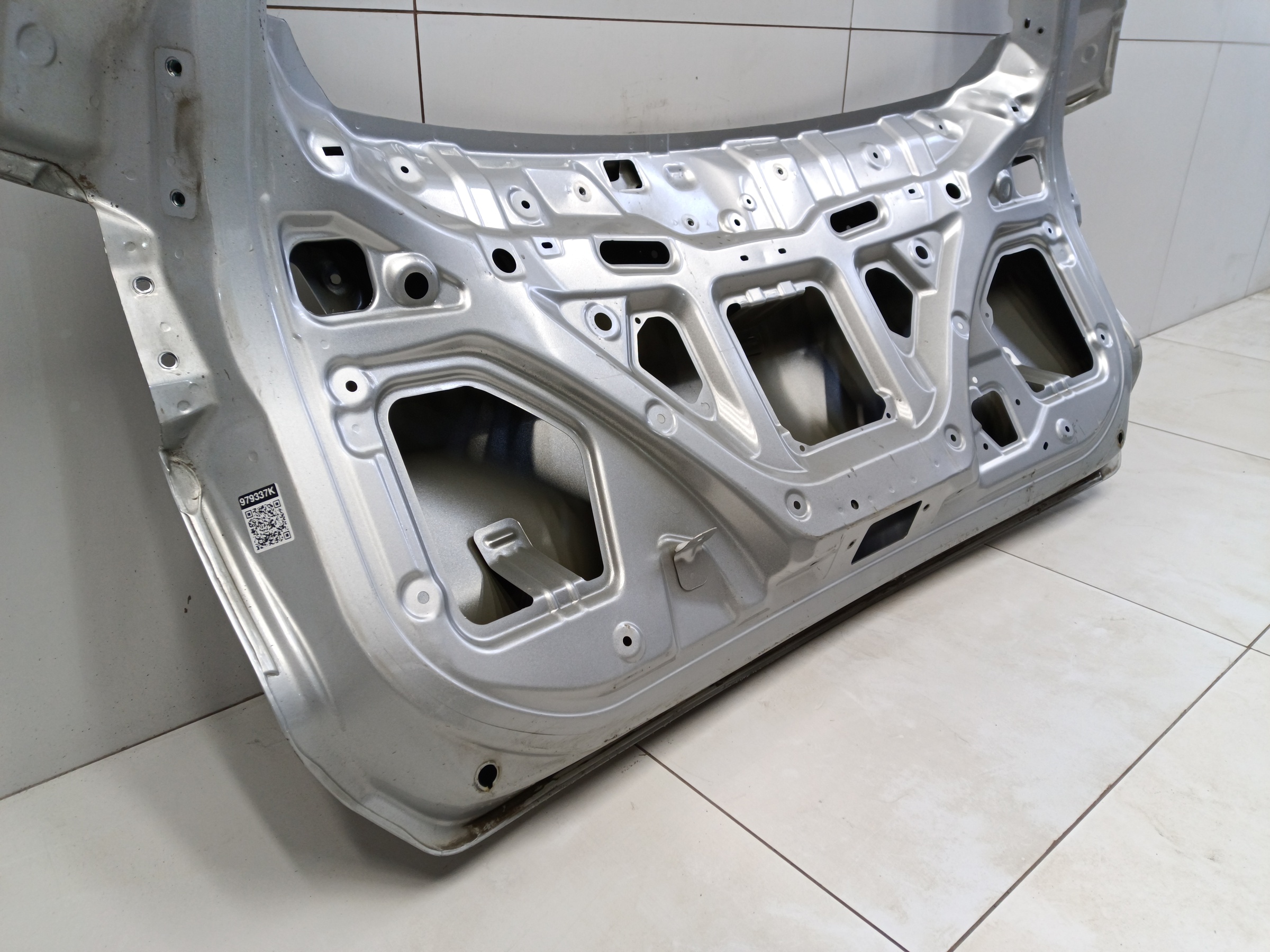 Крышка багажника Chery Tiggo 8 без датчика защемления