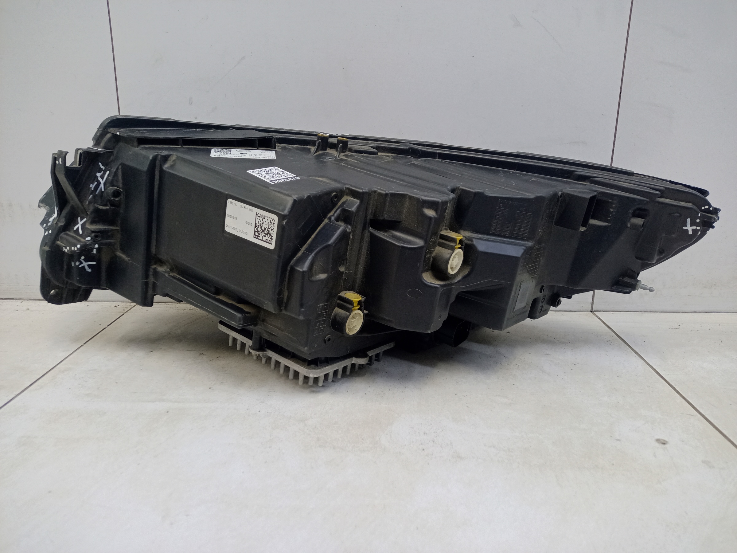 Фара передняя правая Land Rover Discovery Sport 1 Restail LED