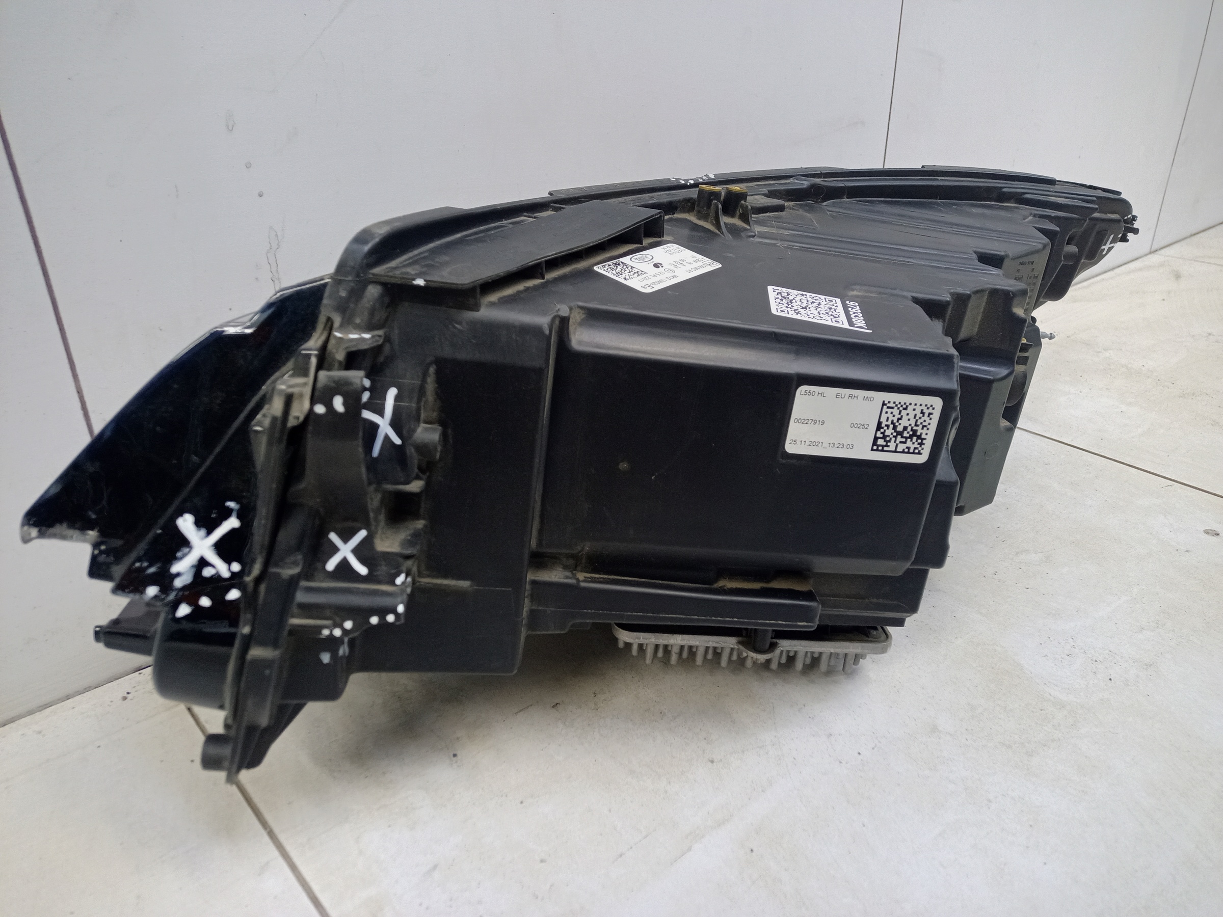 Фара передняя правая Land Rover Discovery Sport 1 Restail LED