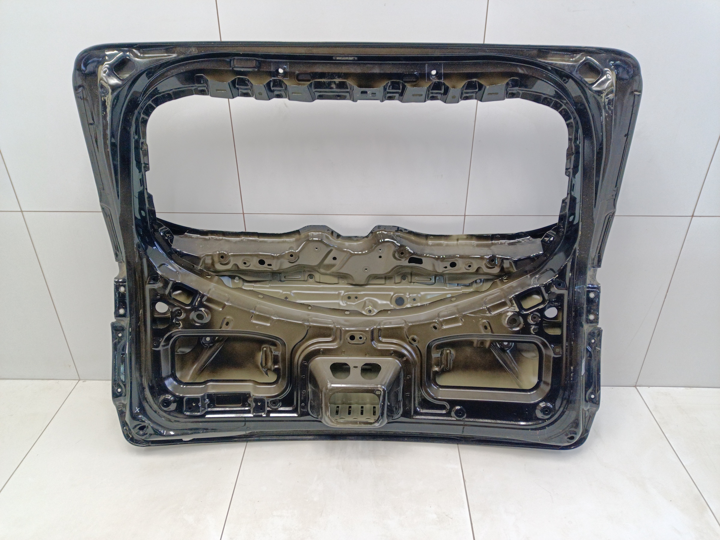 Крышка багажника Haval M6 2