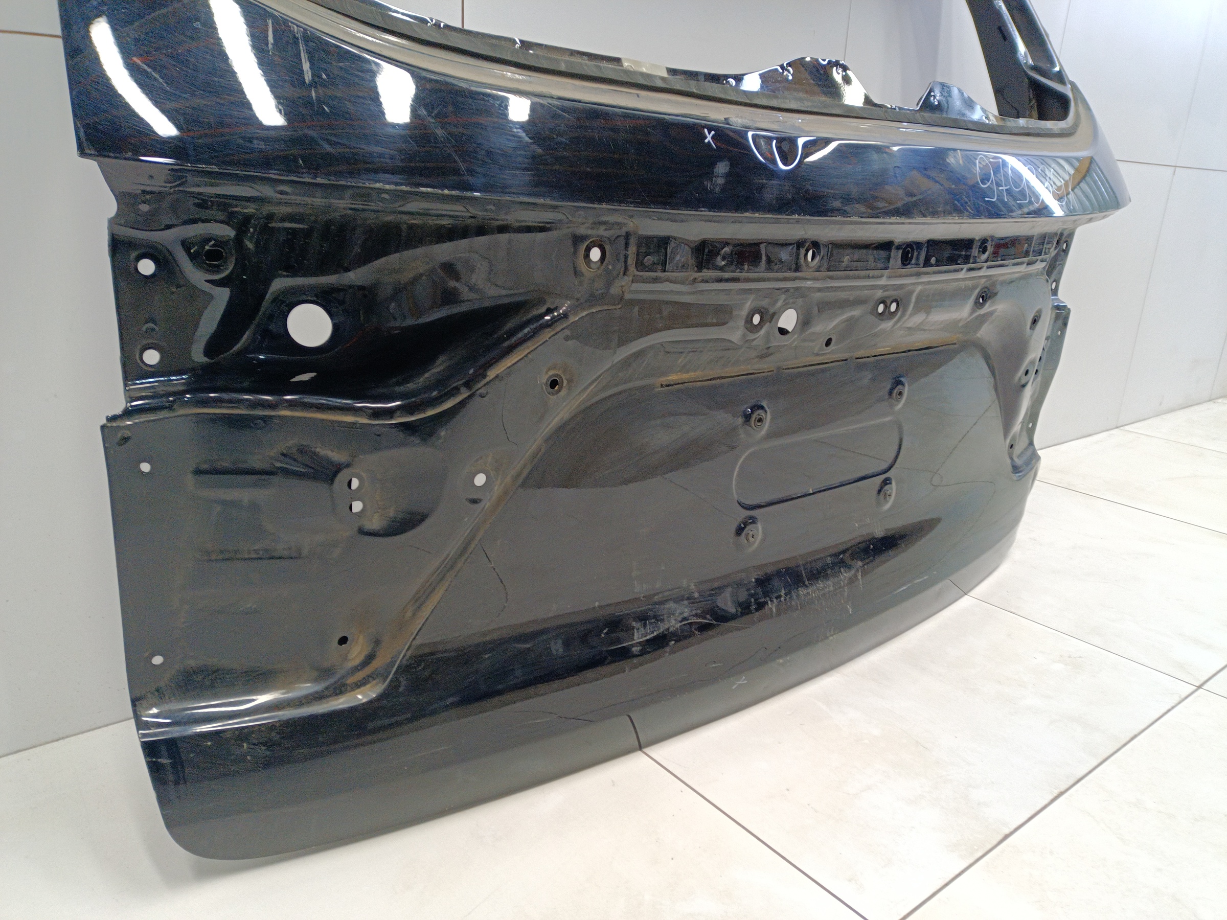 Крышка багажника Haval M6 2