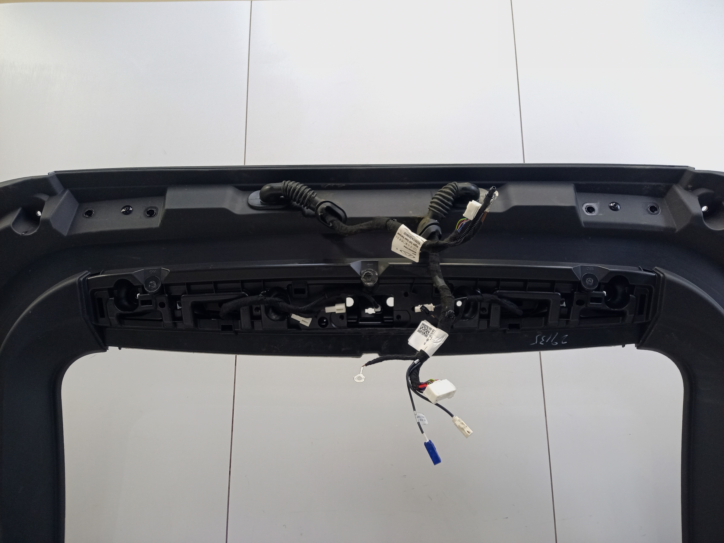 Крышка багажника Exeed RX