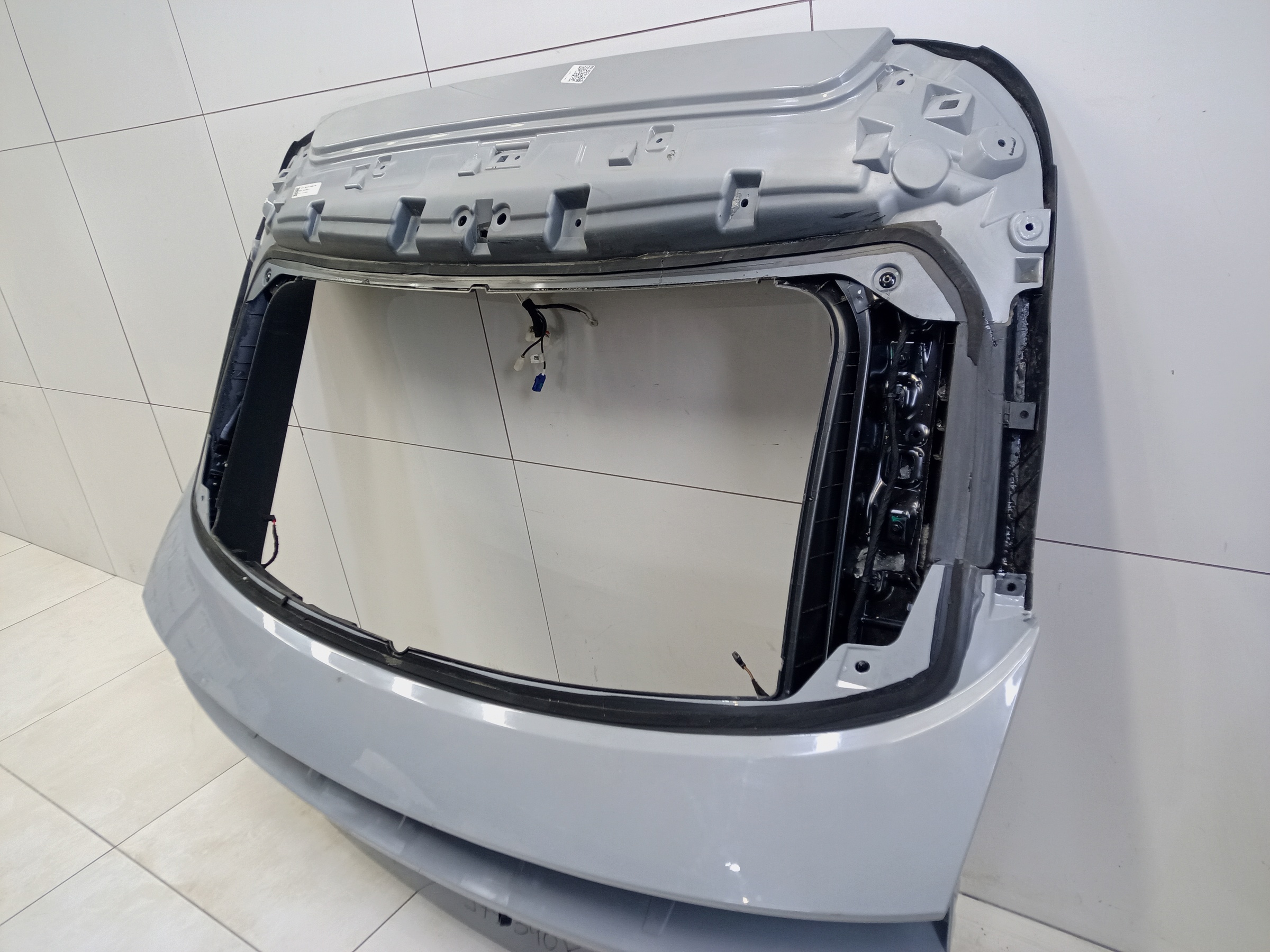 Крышка багажника Exeed RX