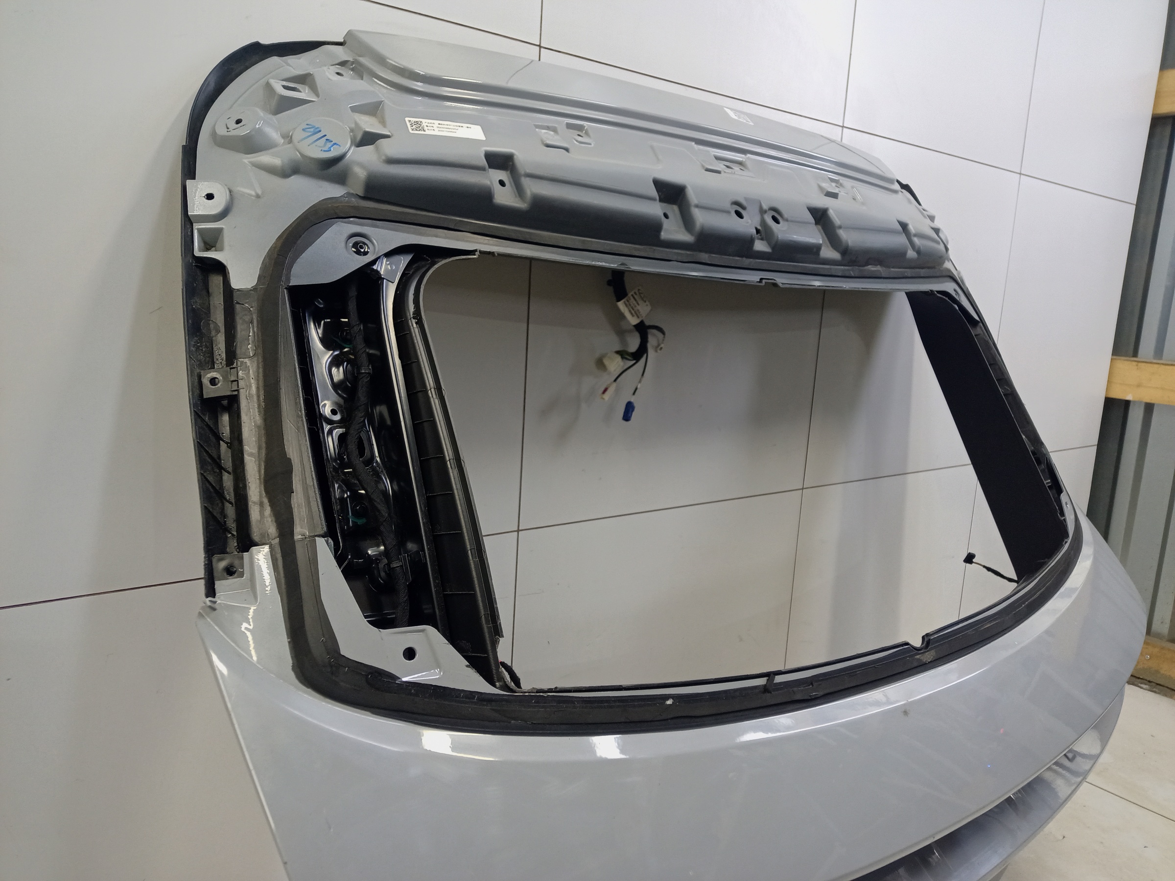 Крышка багажника Exeed RX