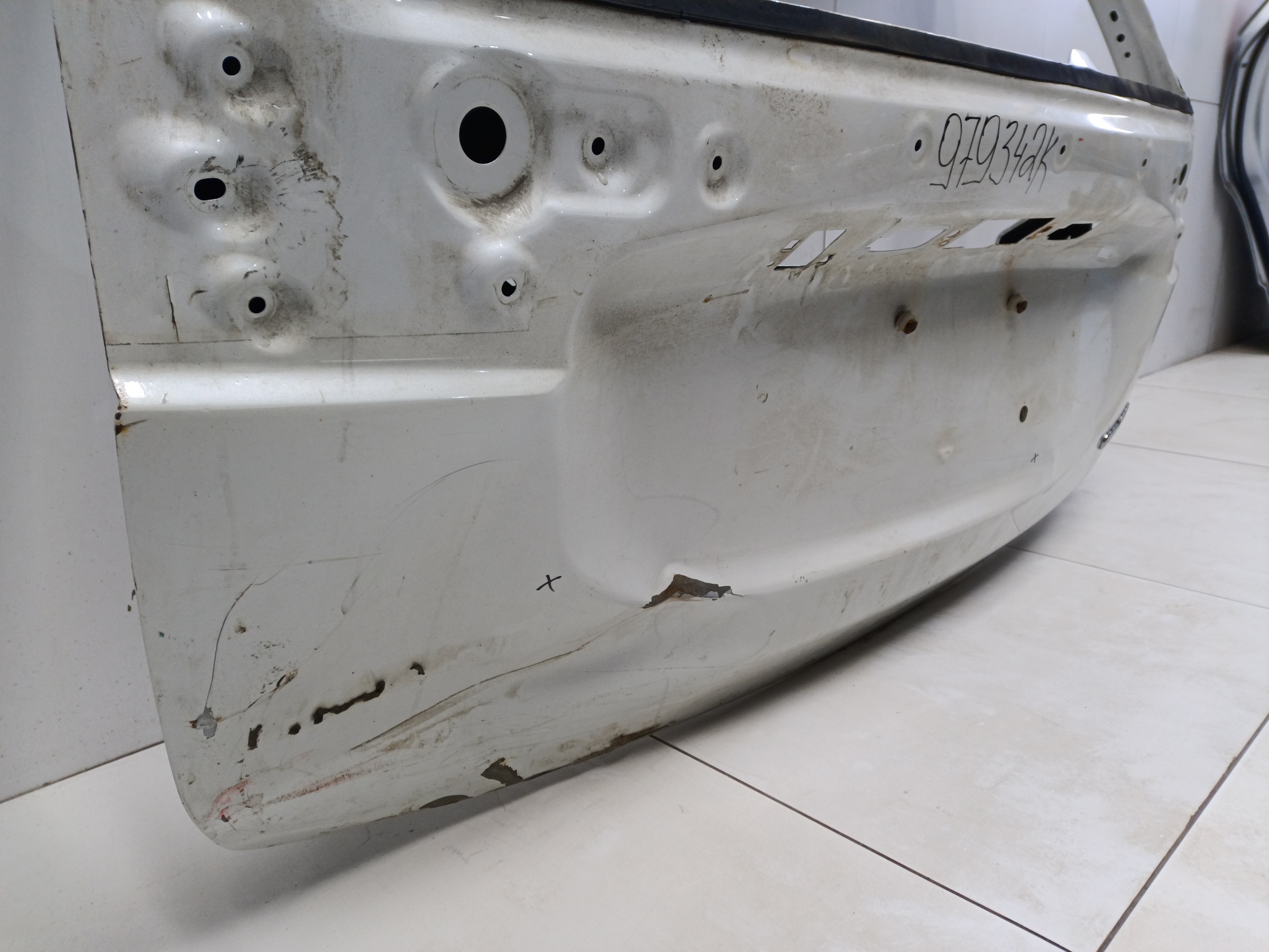 Крышка багажника Mitsubishi Outlander 3 Restail 2 под камеру