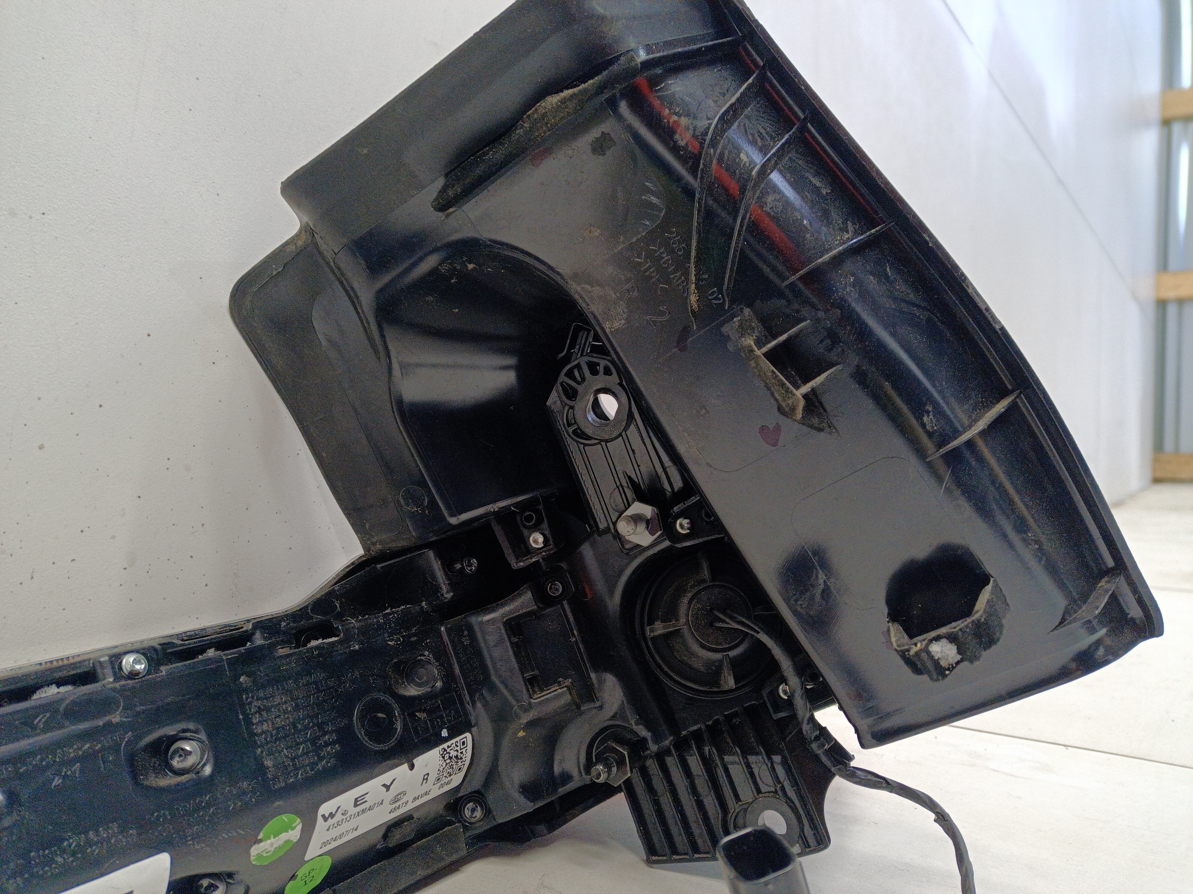 Фонарь задний правый Wey 80 LED