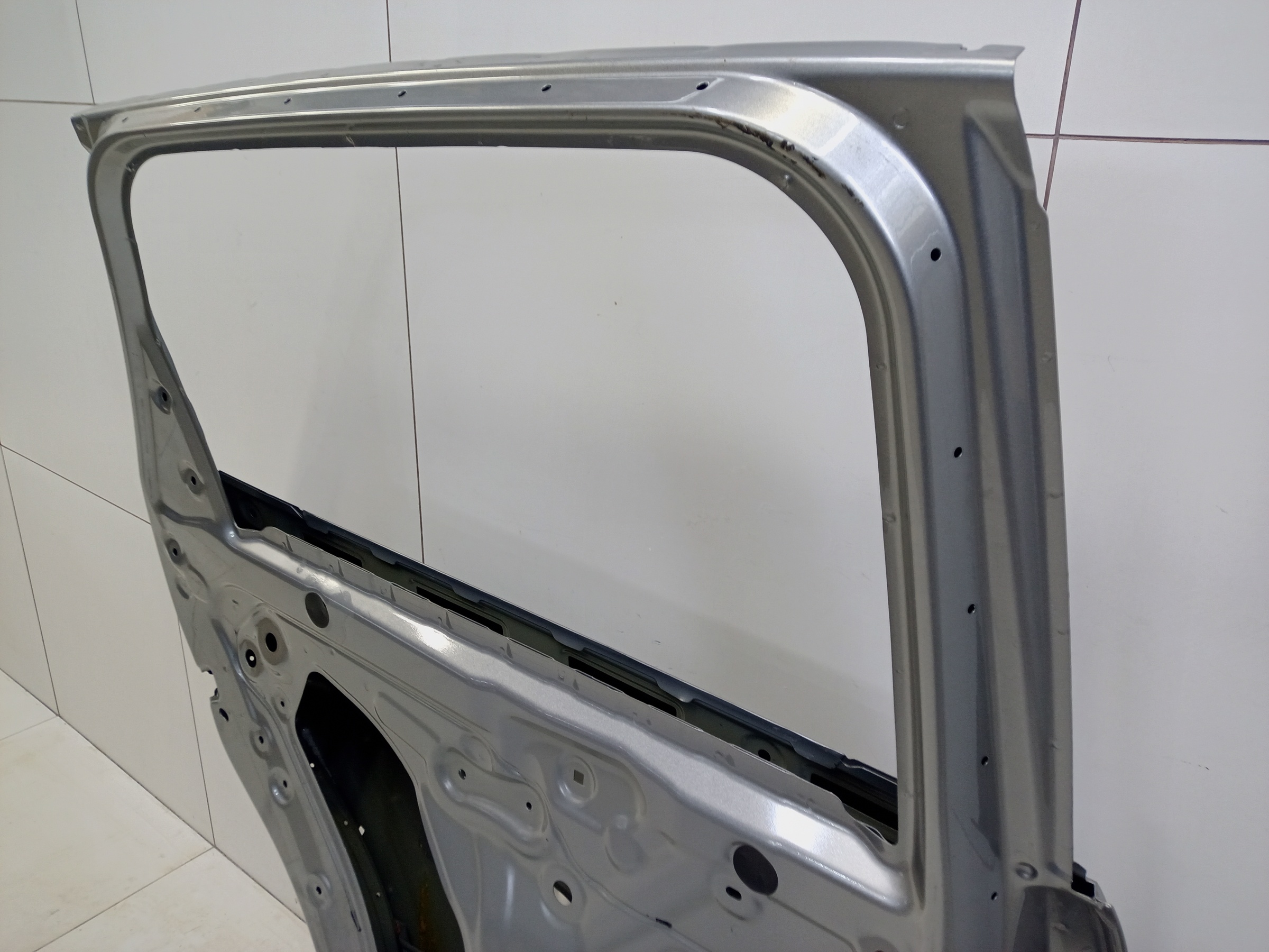 Дверь задняя левая Haval Jolion Restail