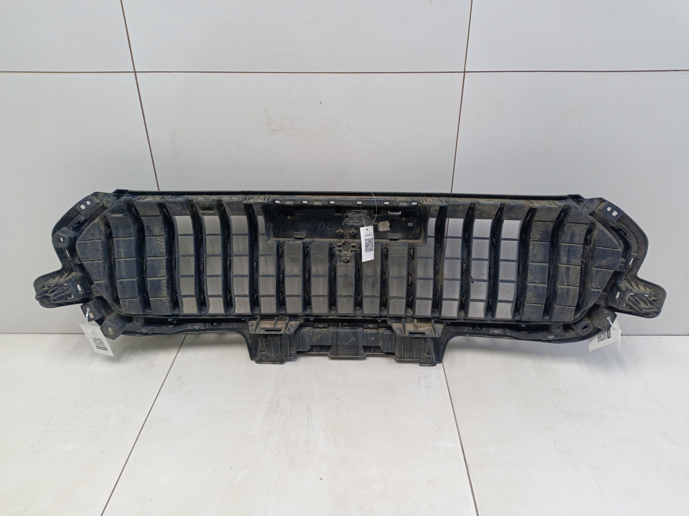 Решетка радиатора Haval Jolion Restail под камеру