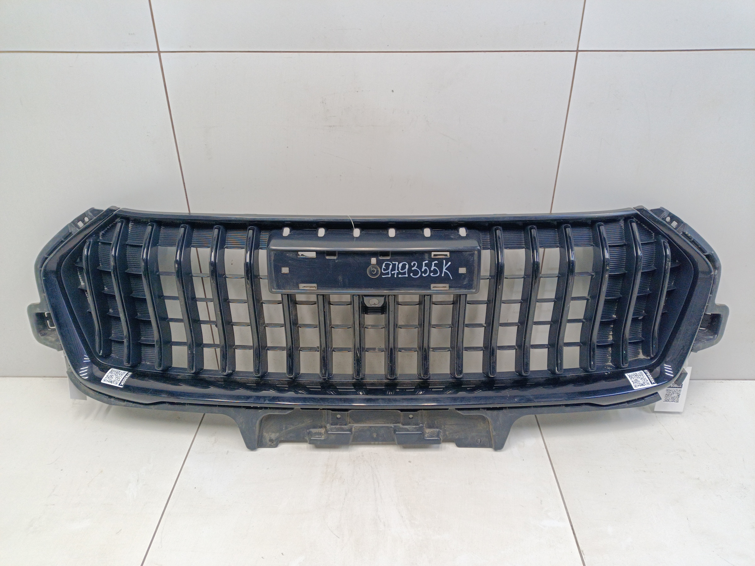 Решетка радиатора Haval Jolion Restail под камеру