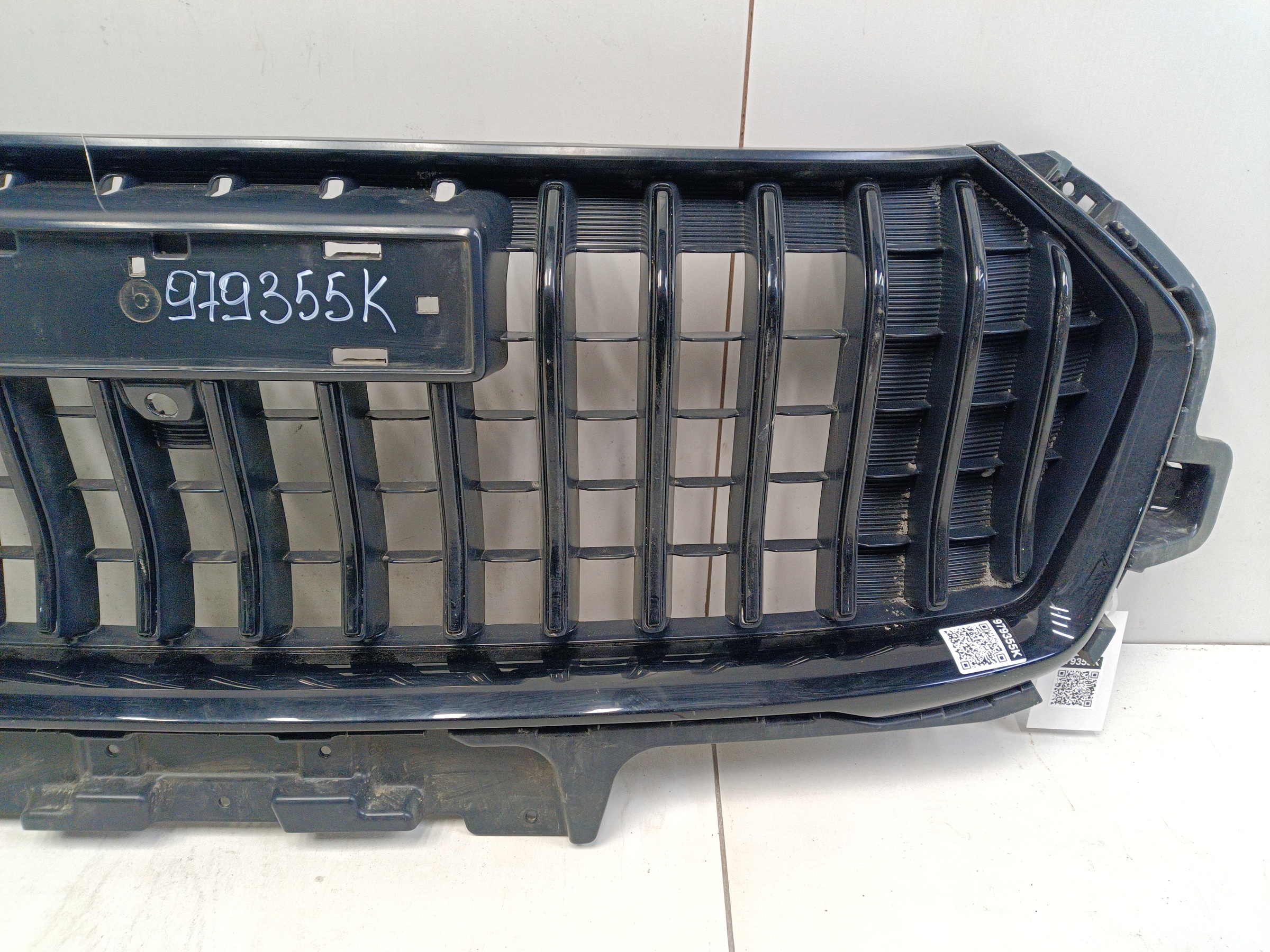 Решетка радиатора Haval Jolion Restail под камеру