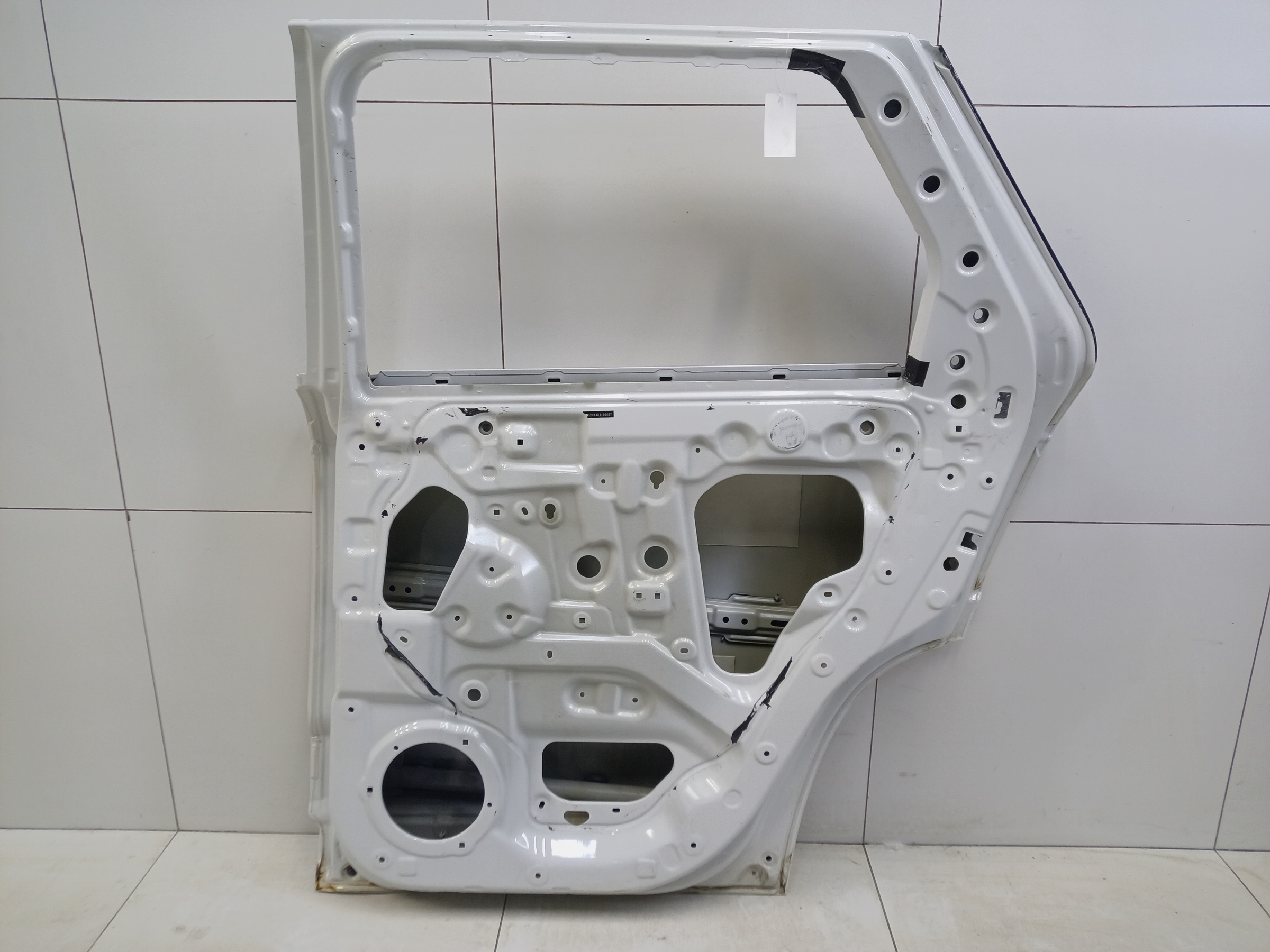 Дверь задняя правая Changan CS95 Restail