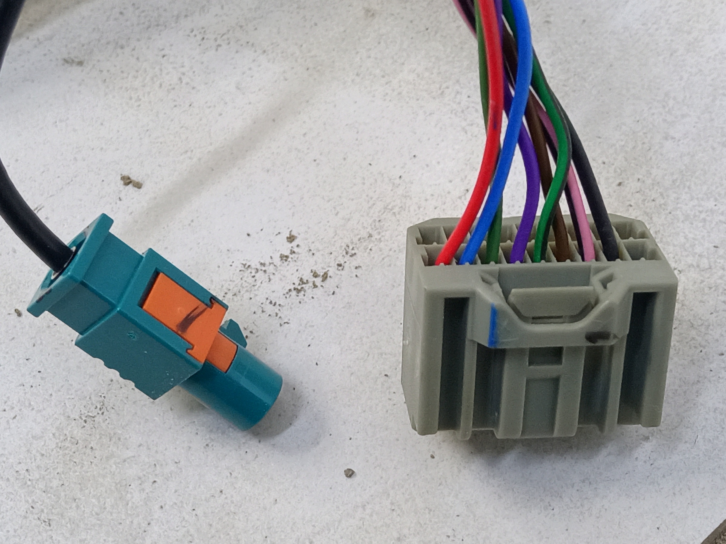 Зеркало левое Geely Atlas 2 8+1 контактов