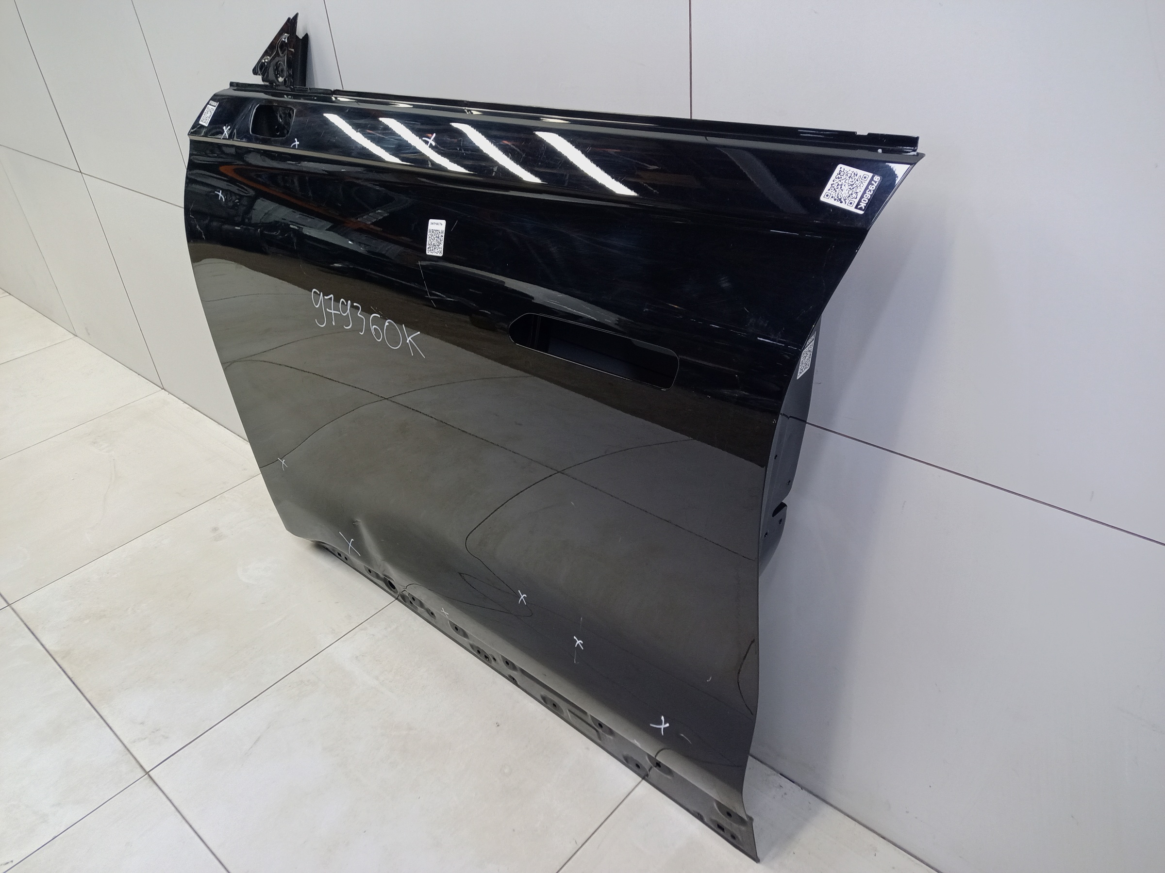 Дверь передняя левая Exeed Exlantix ET