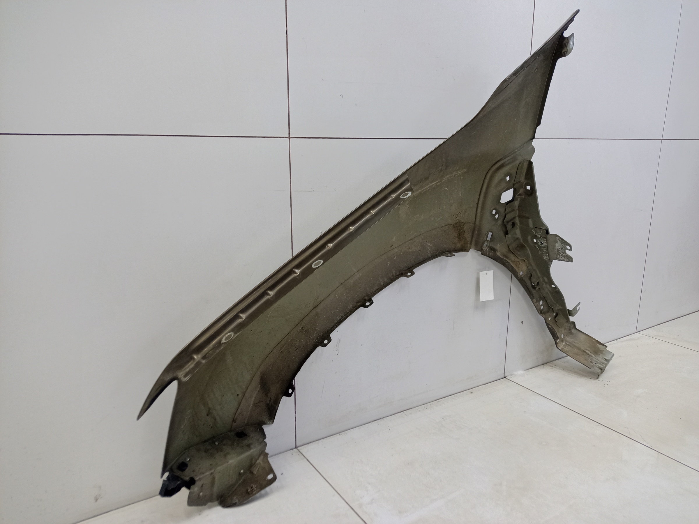 Крыло переднее правое Renault Duster 2