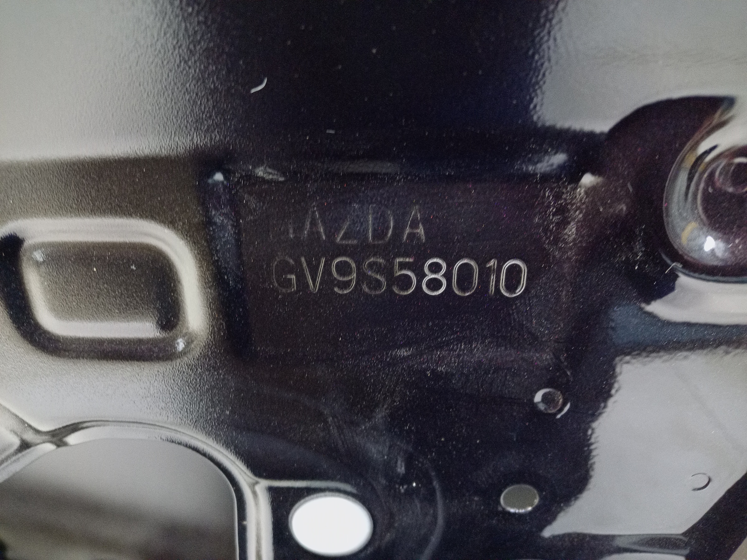 Дверь передняя правая Mazda CX-4 Restail