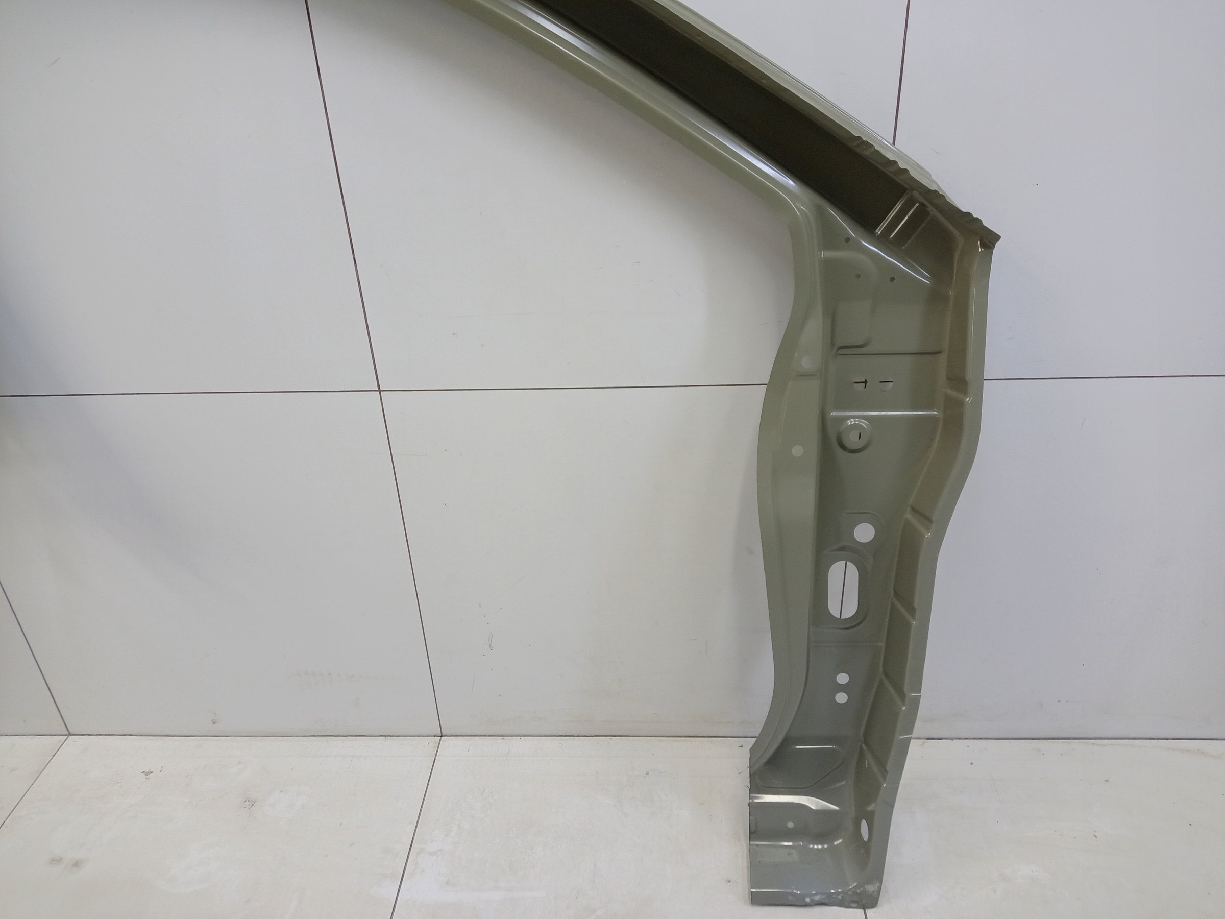 Панель кузова боковая левая Haval M6 2