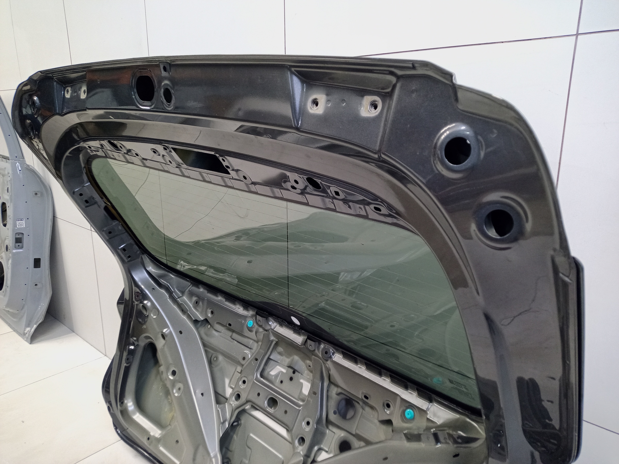 Крышка багажника Changan UNI-K