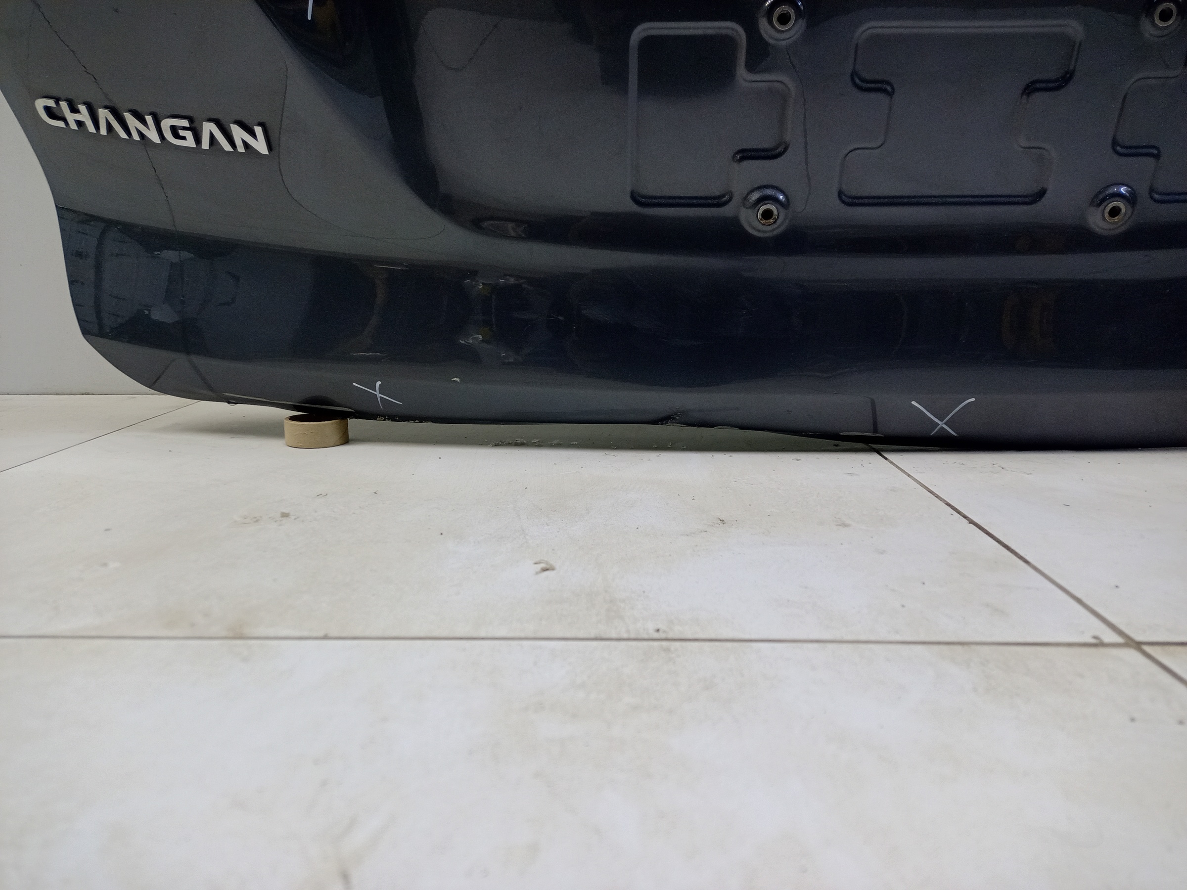 Крышка багажника Changan UNI-K