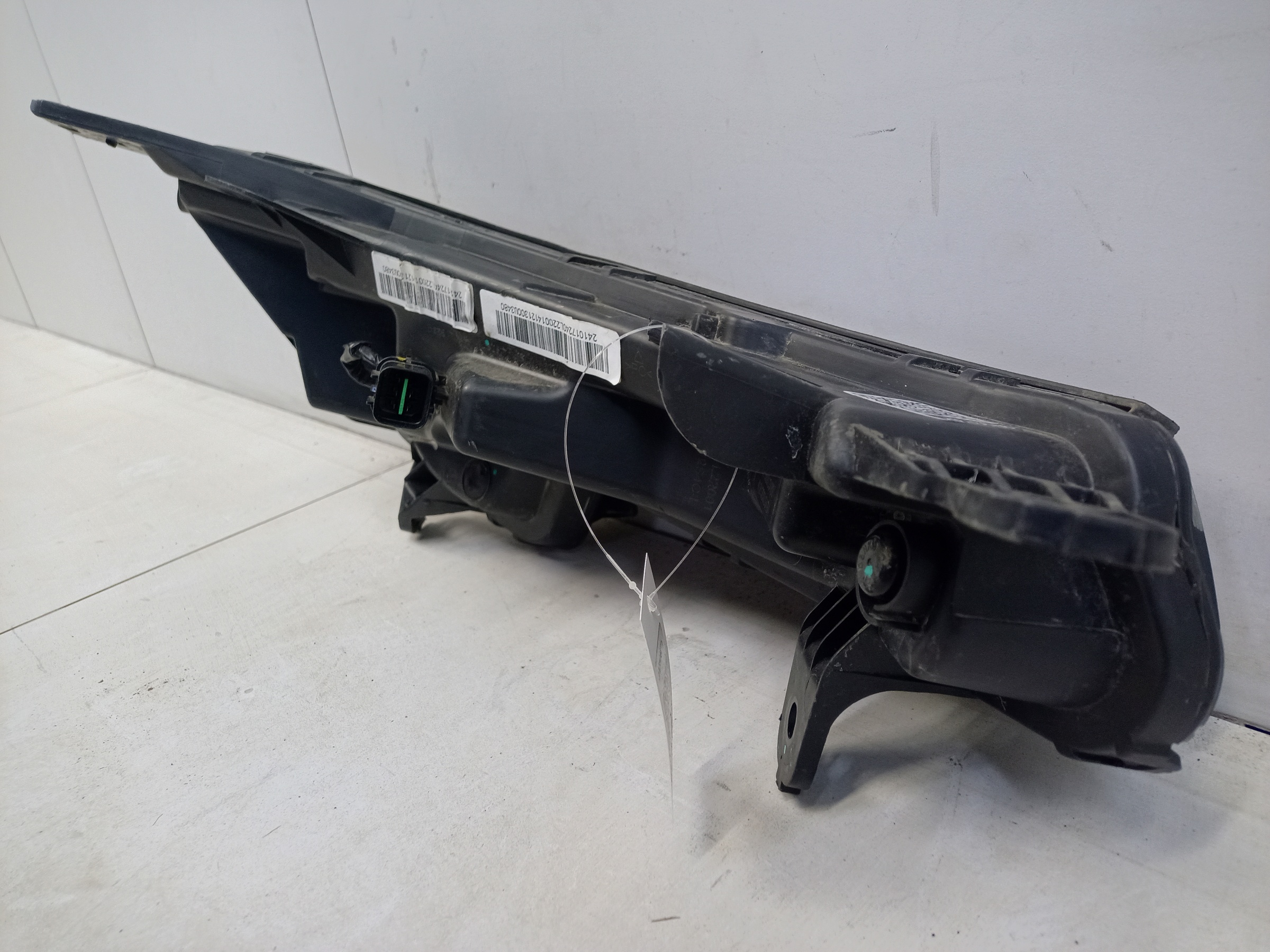 Фара ДХО передняя левая Москвич 3