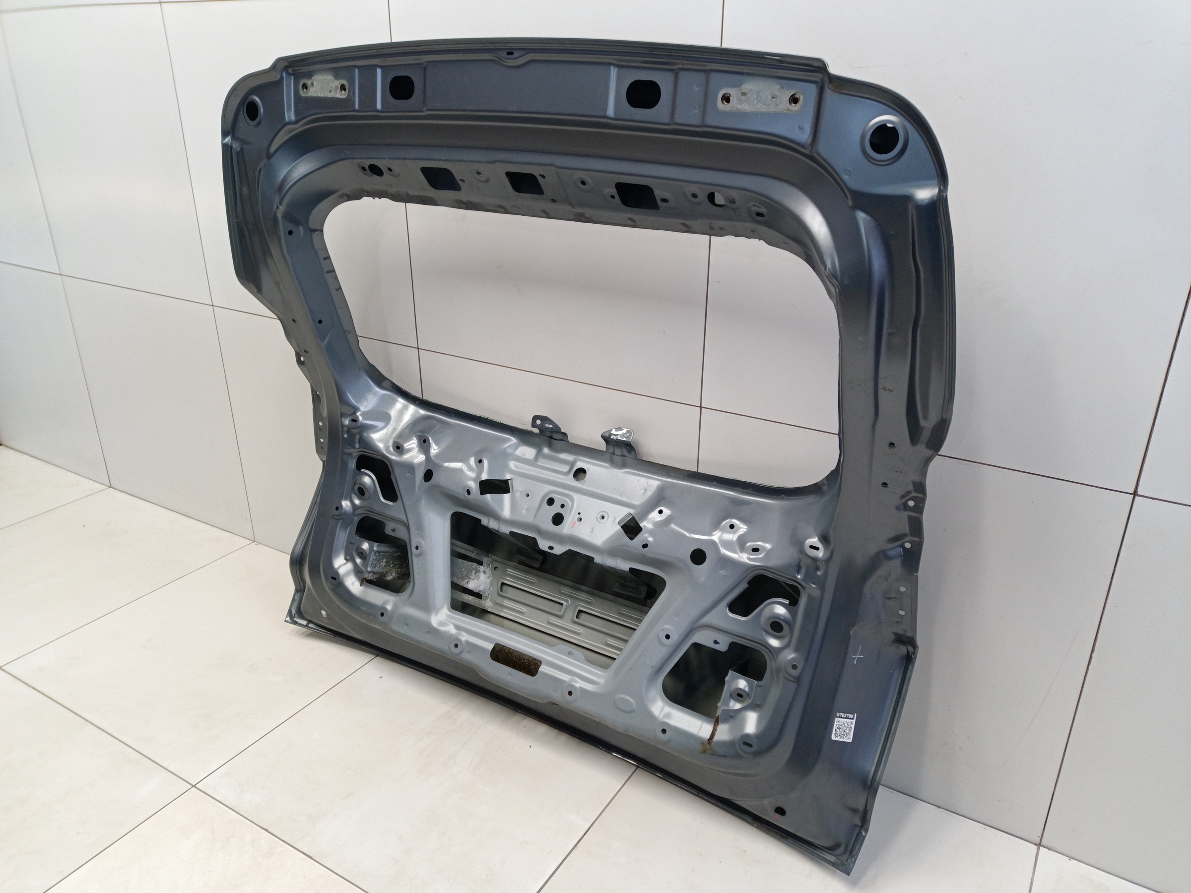 Крышка багажника Москвич 3