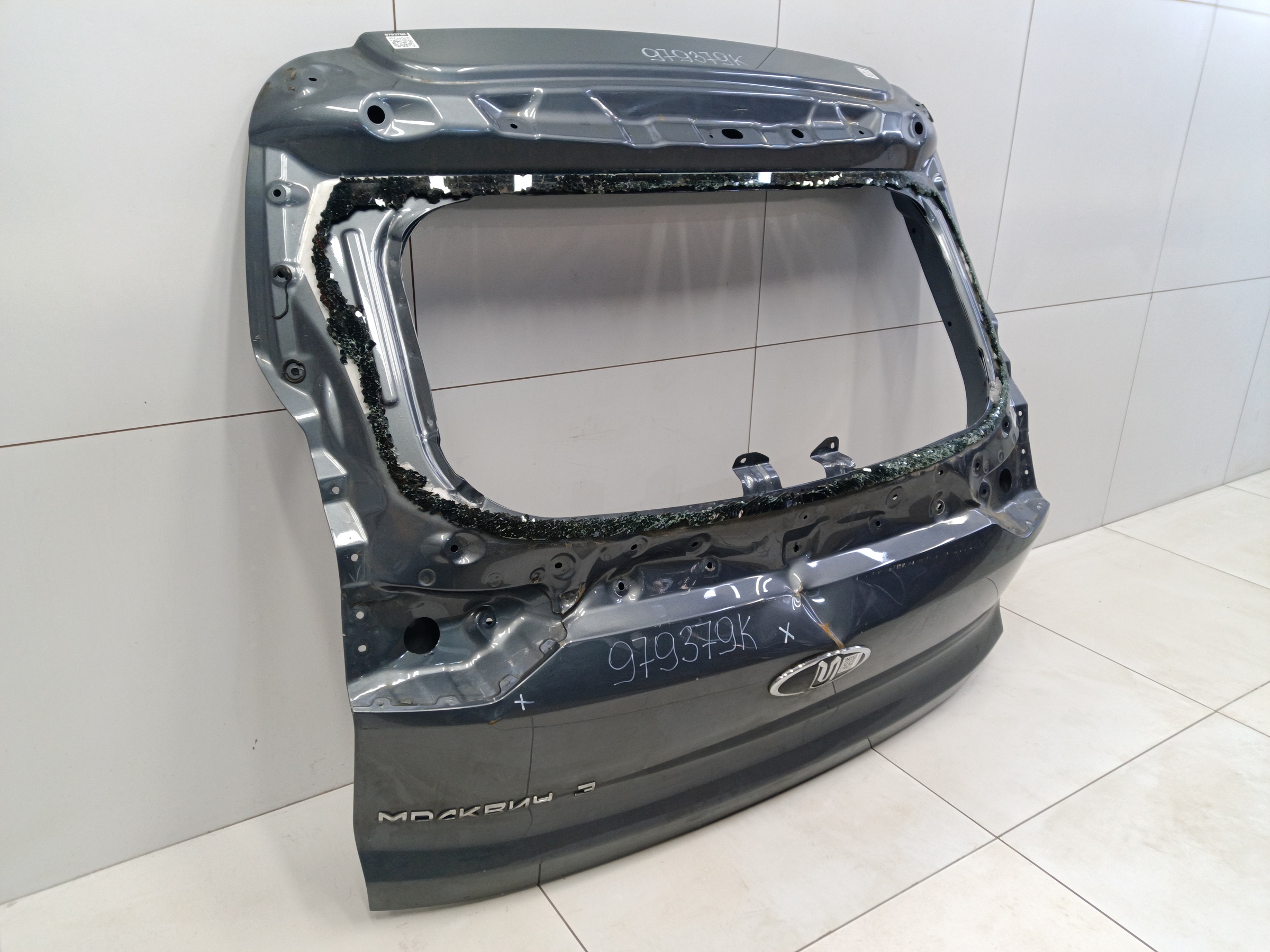 Крышка багажника Москвич 3