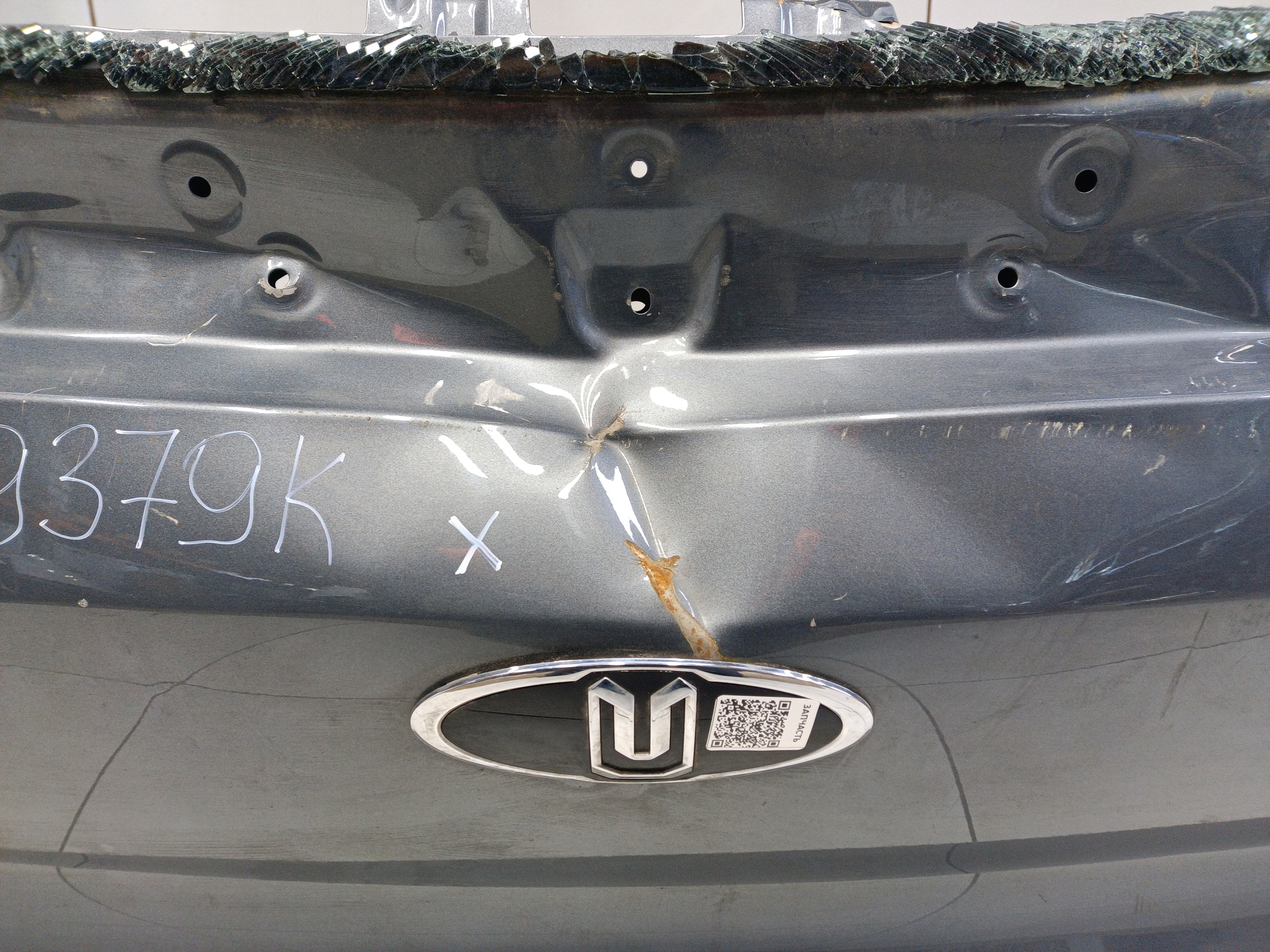 Крышка багажника Москвич 3