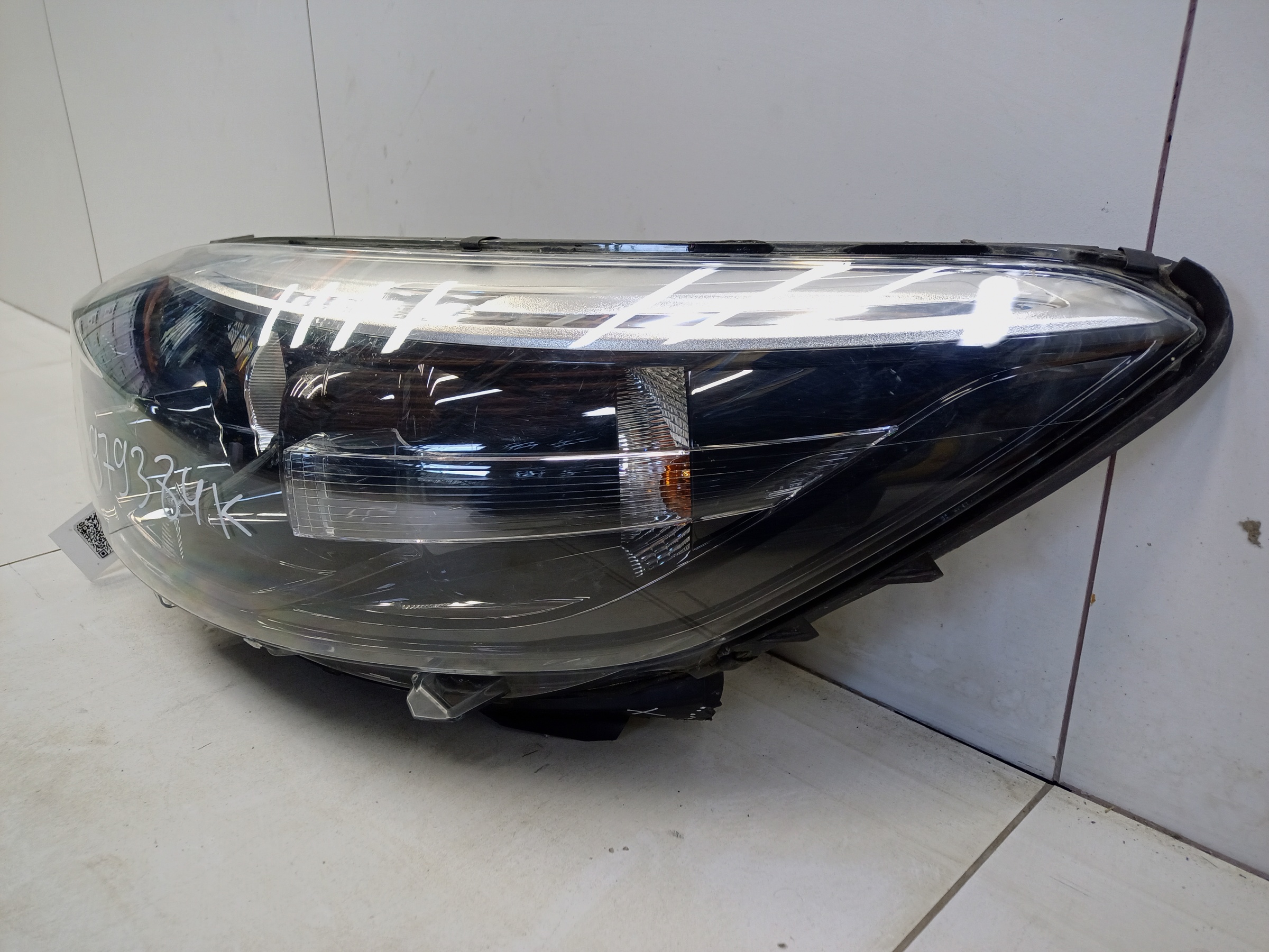 Фара передняя левая Renault Kaptur галоген светлая линза