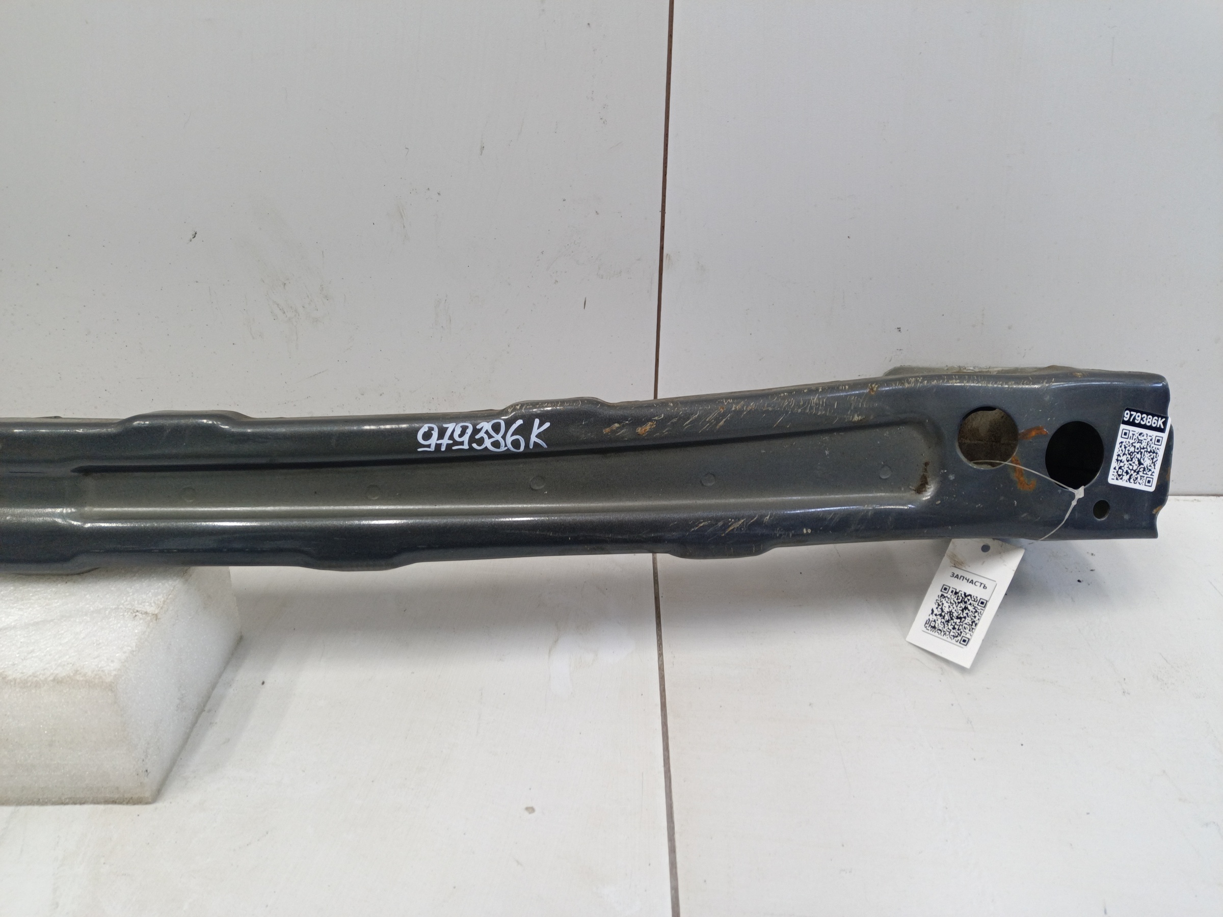 Усилитель заднего бампера Changan UNI-K