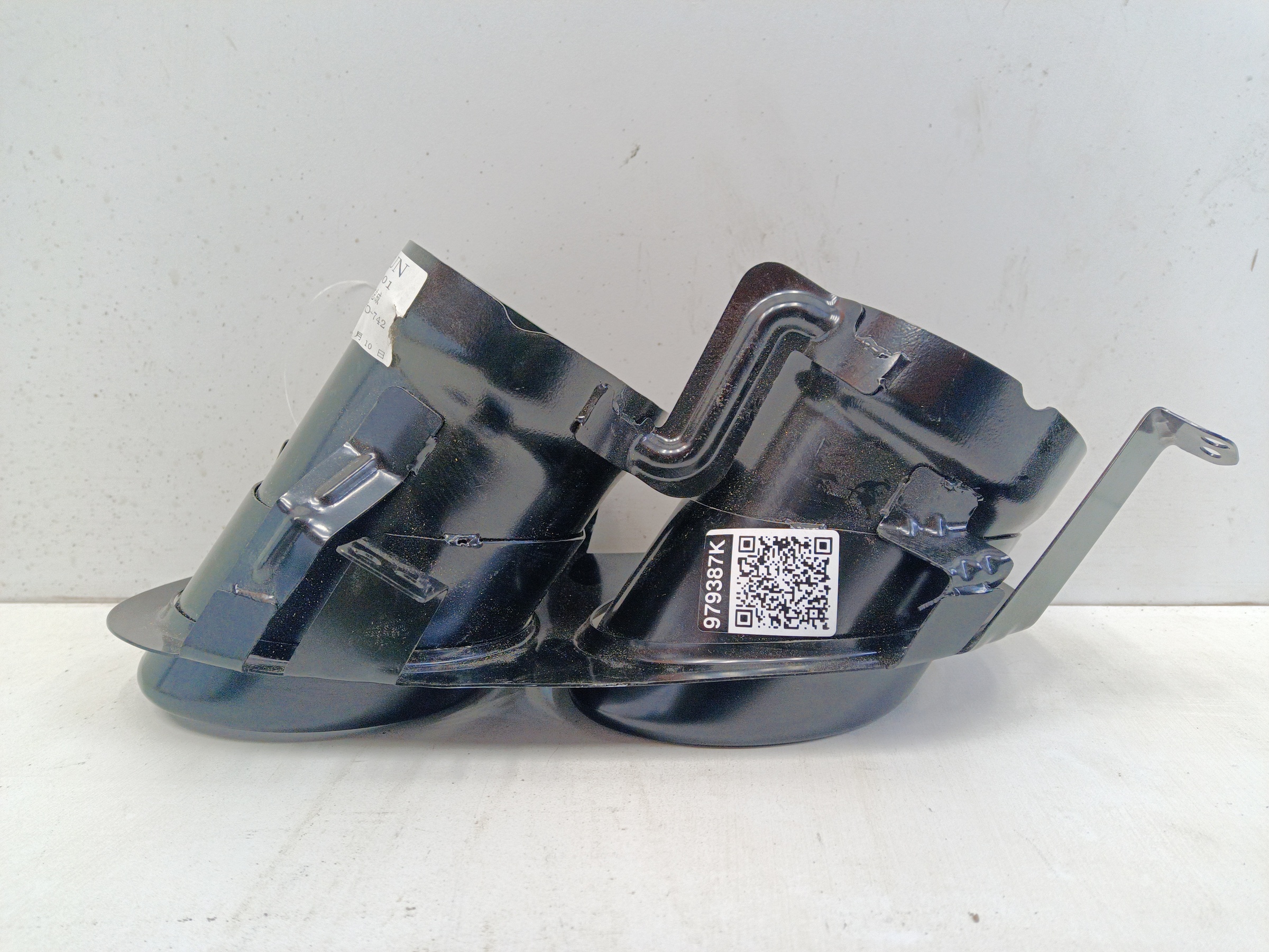 Насадка глушителя правая Knewstar 001