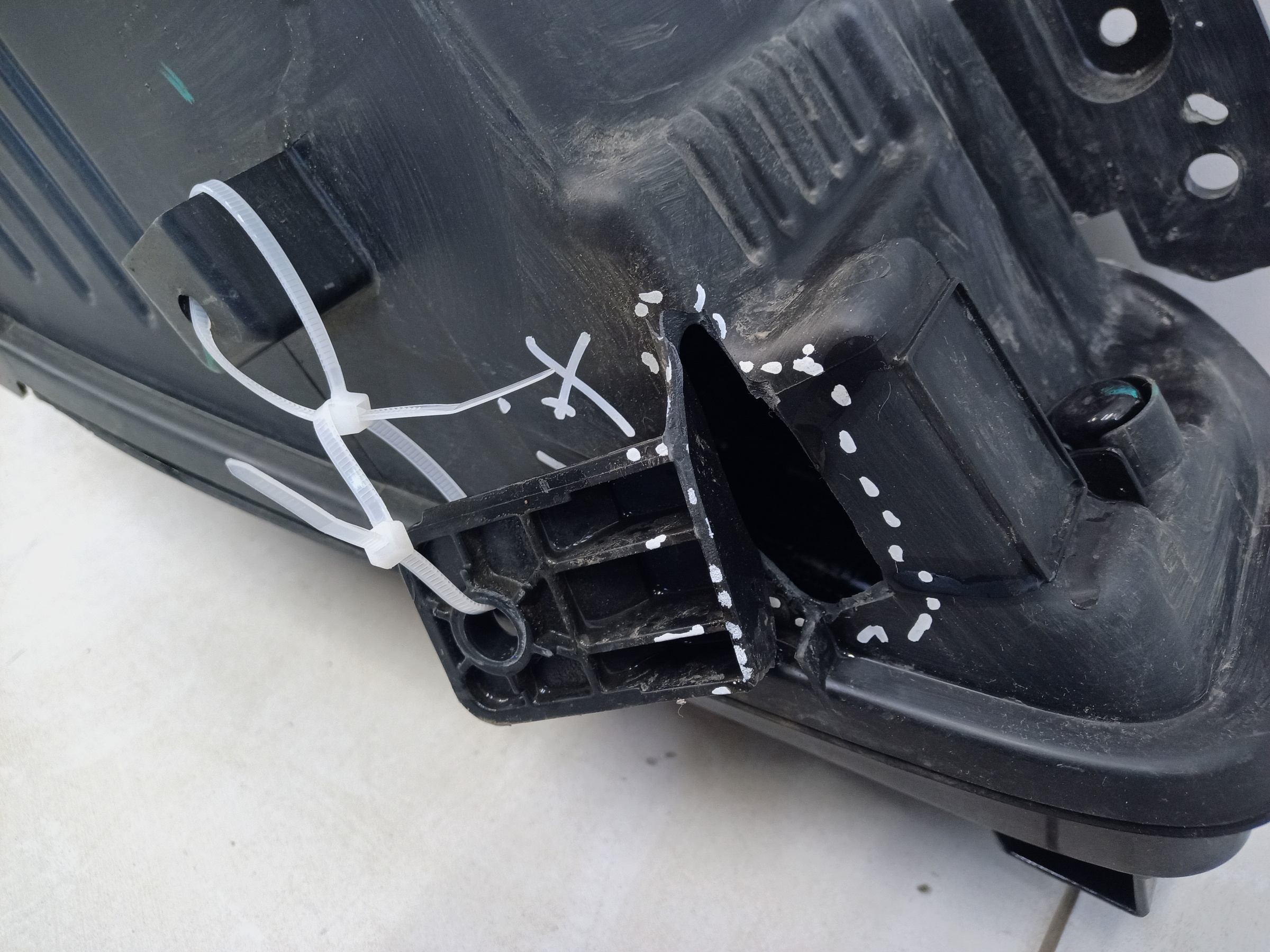 Фара передняя левая Geely Coolray Restail LED