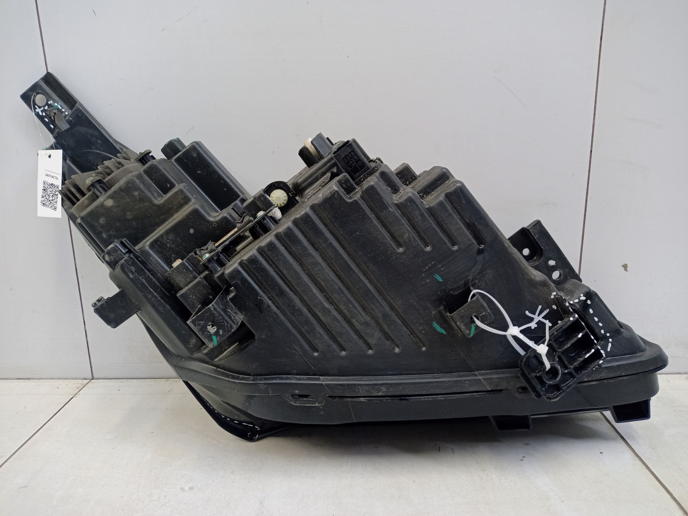 Фара передняя левая Geely Coolray Restail LED