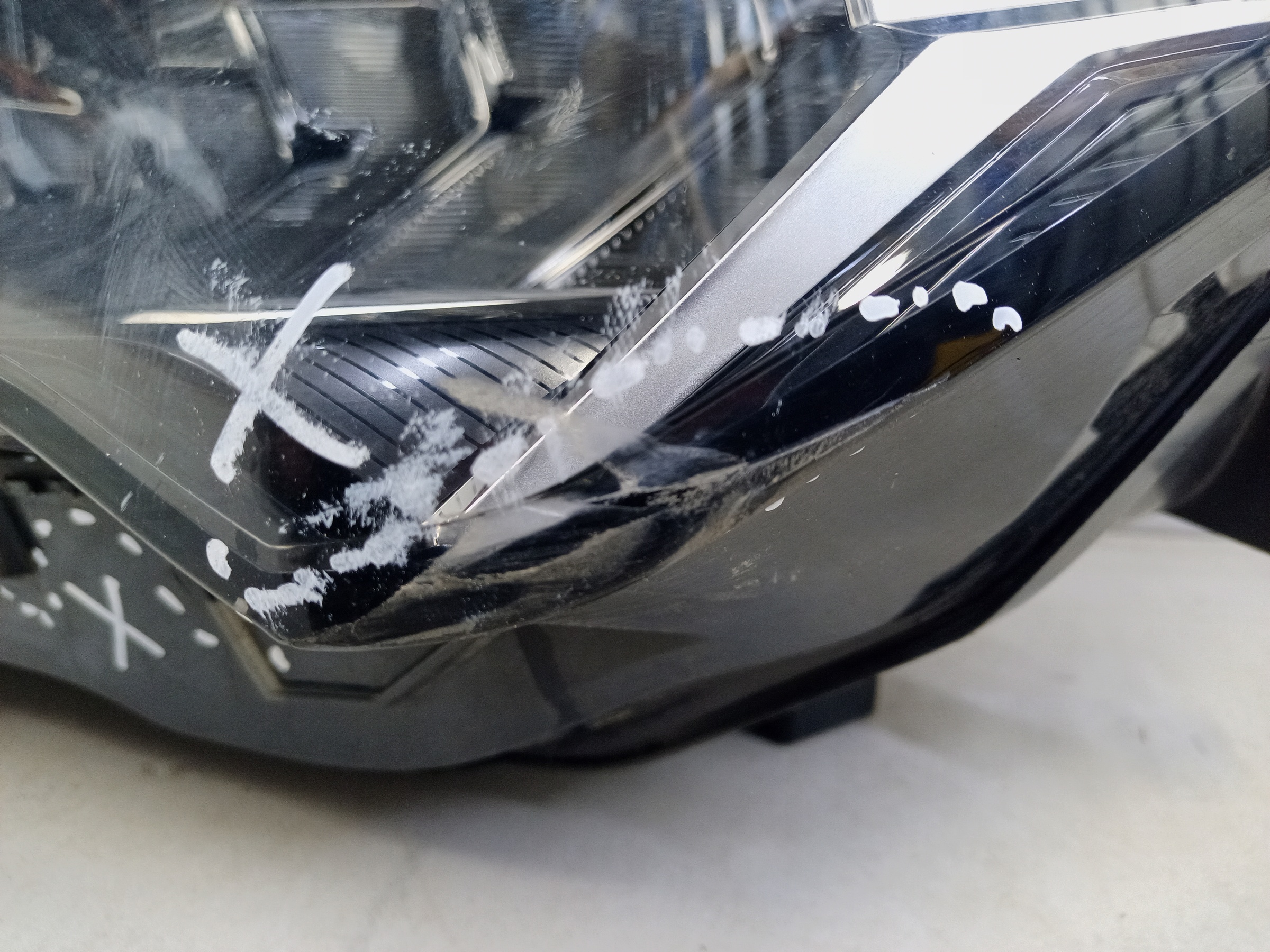 Фара передняя левая Geely Coolray Restail LED