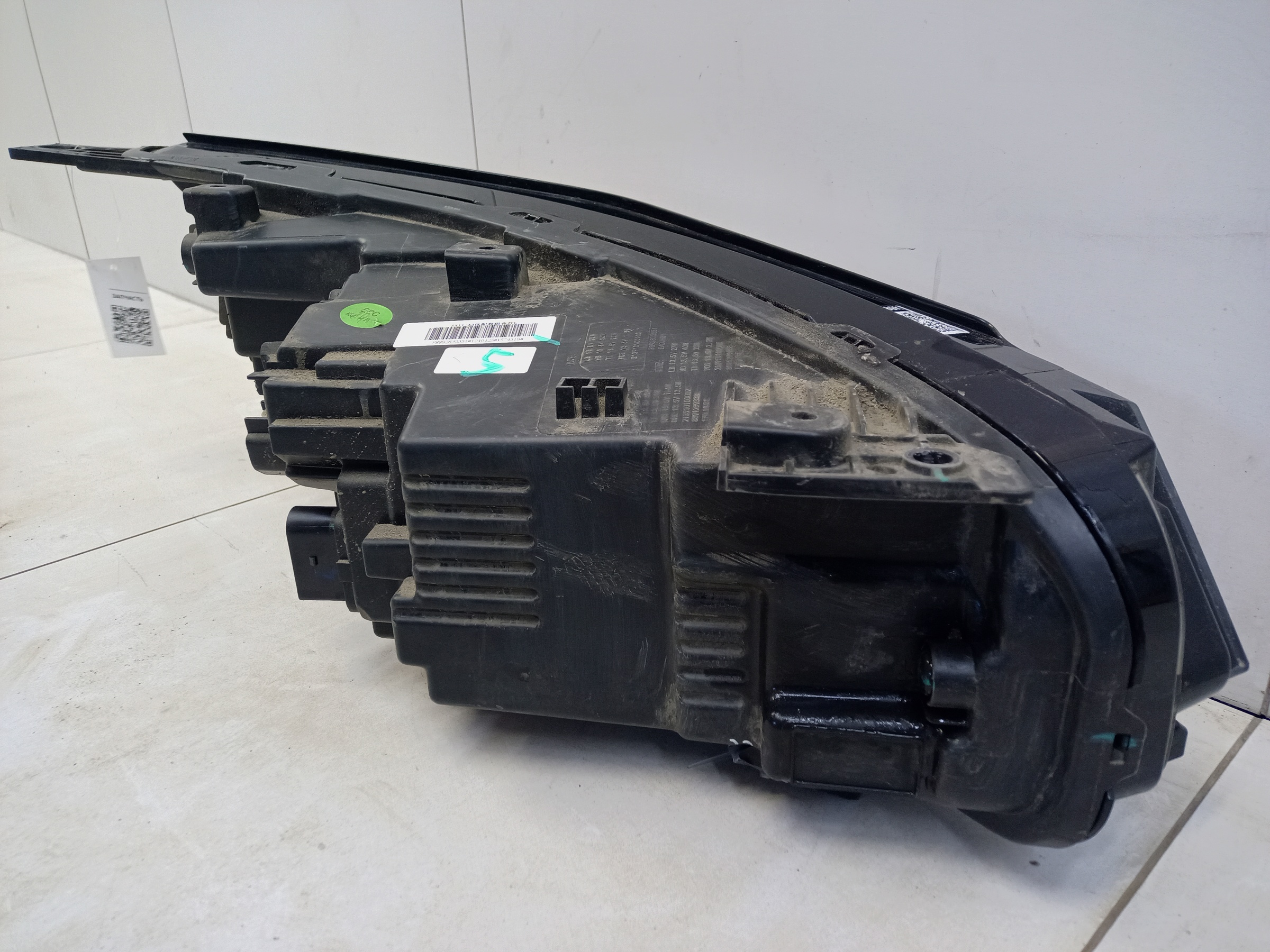 Фара передняя левая Geely Coolray Restail LED