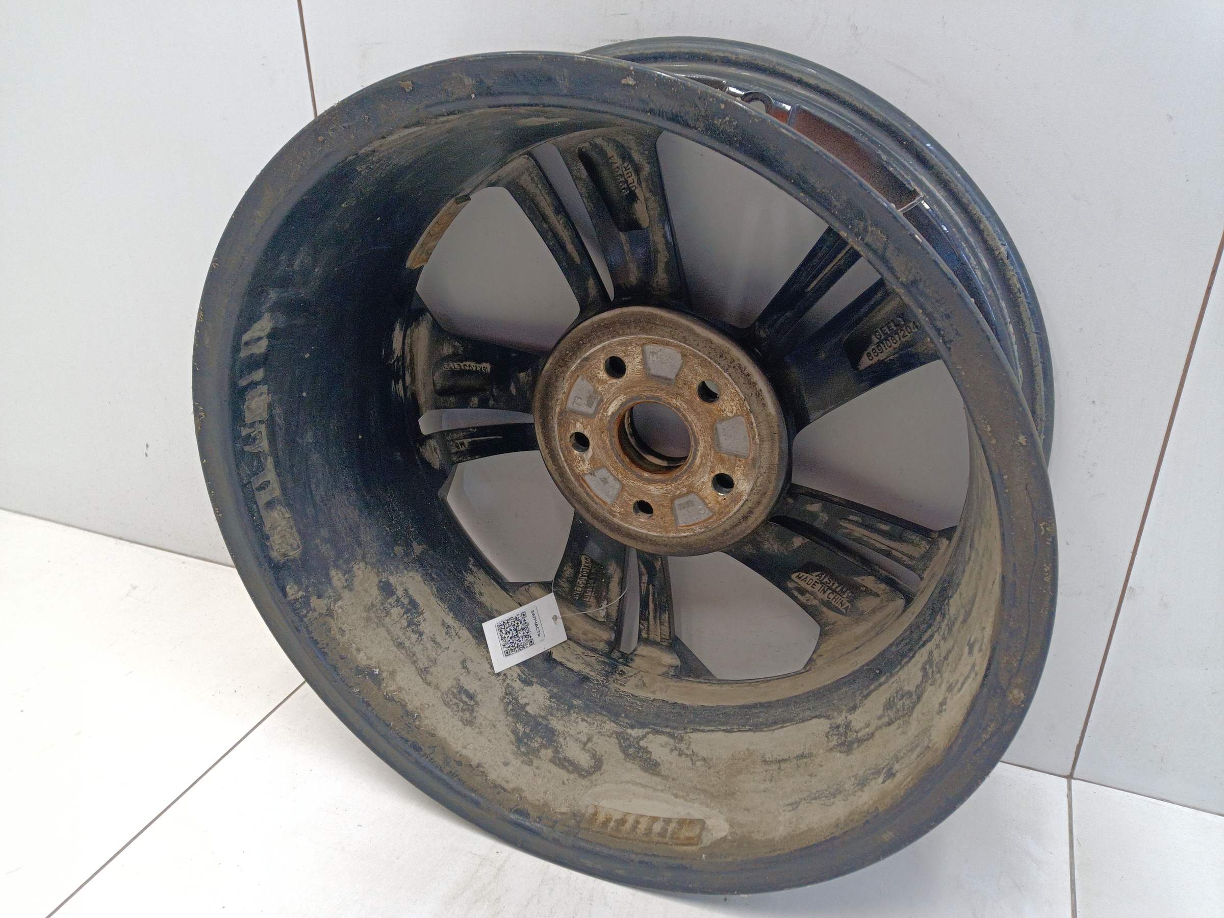 Диск колеса литой Geely Coolray Restail R18