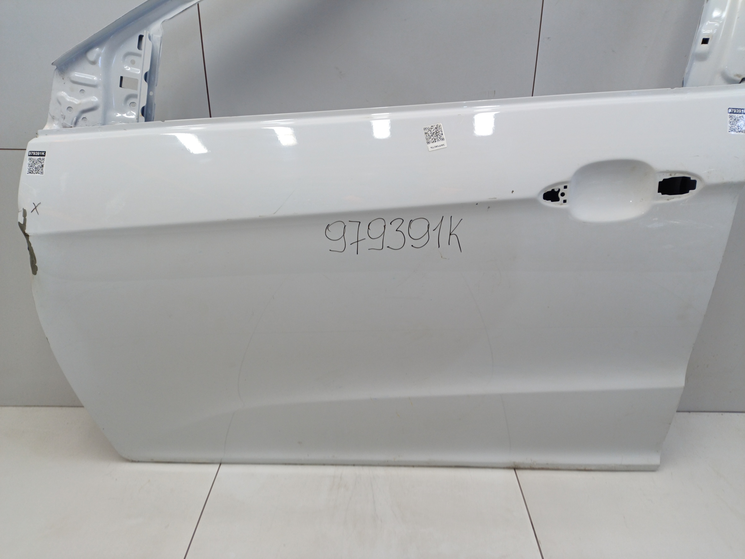 Дверь передняя левая Omoda S5