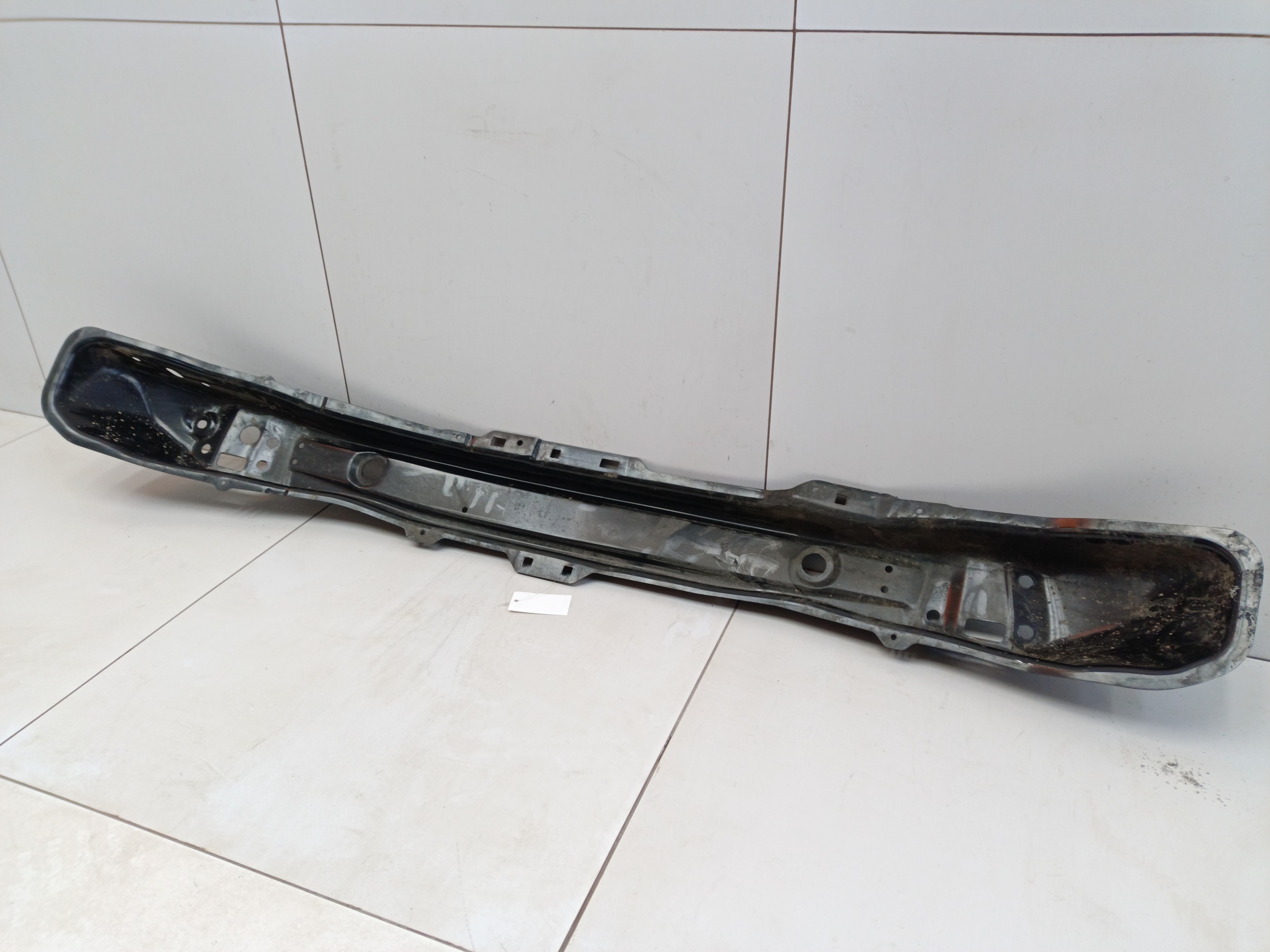 Усилитель переднего бампера Renault Arkana