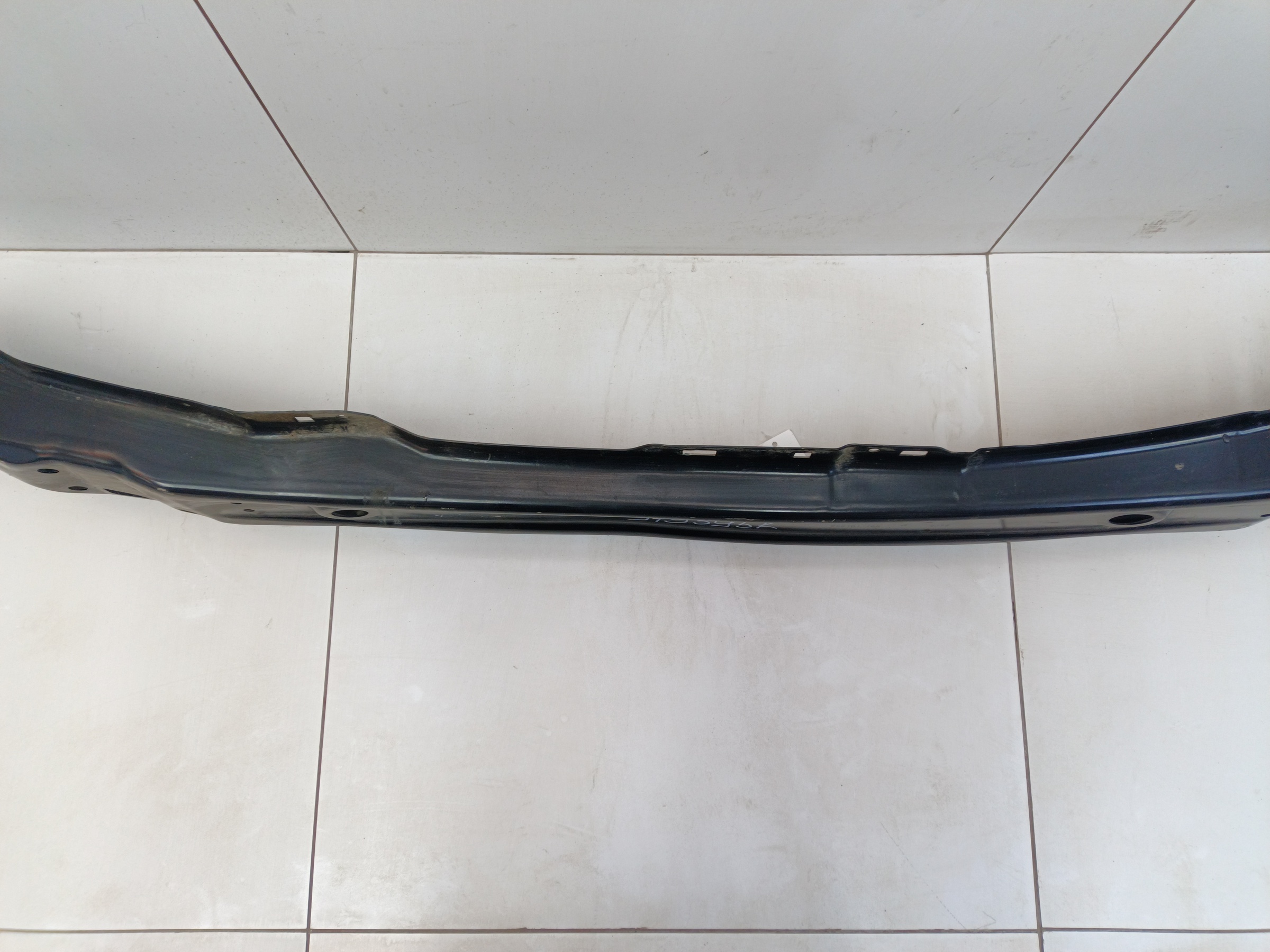 Усилитель переднего бампера Renault Arkana