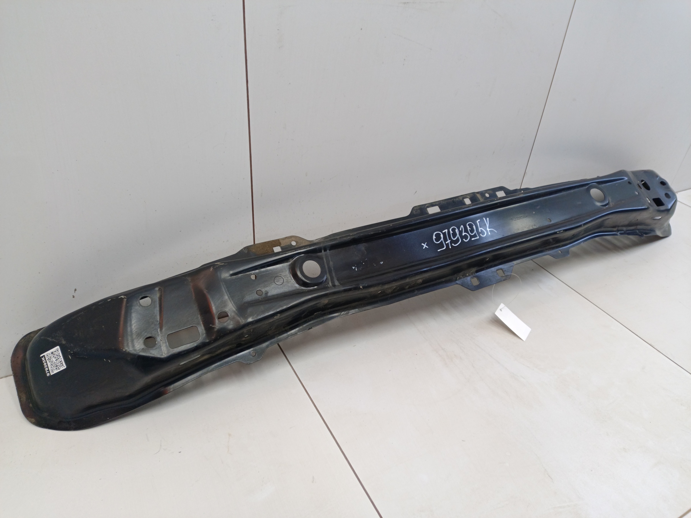 Усилитель переднего бампера Renault Arkana