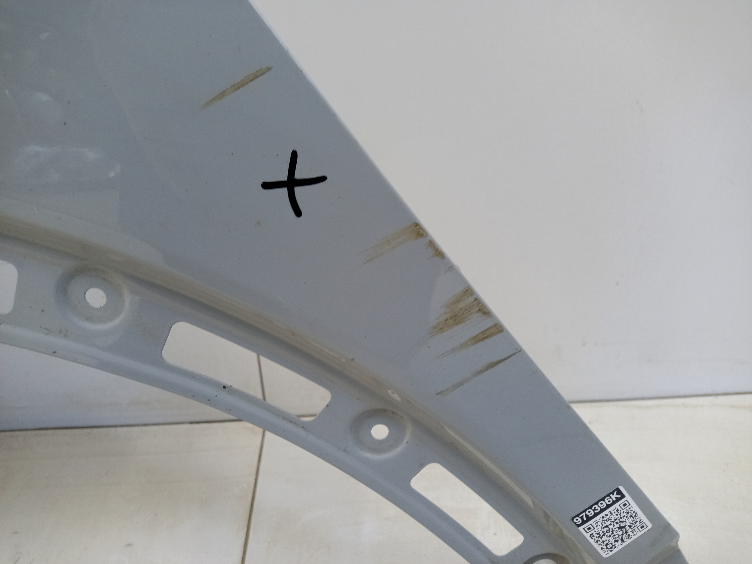 Крыло переднее левое Exeed RX