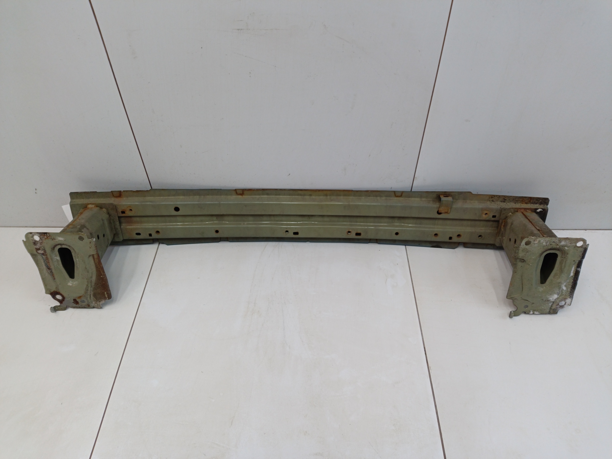 Усилитель переднего бампера Mitsubishi Outlander 3 Restail 3