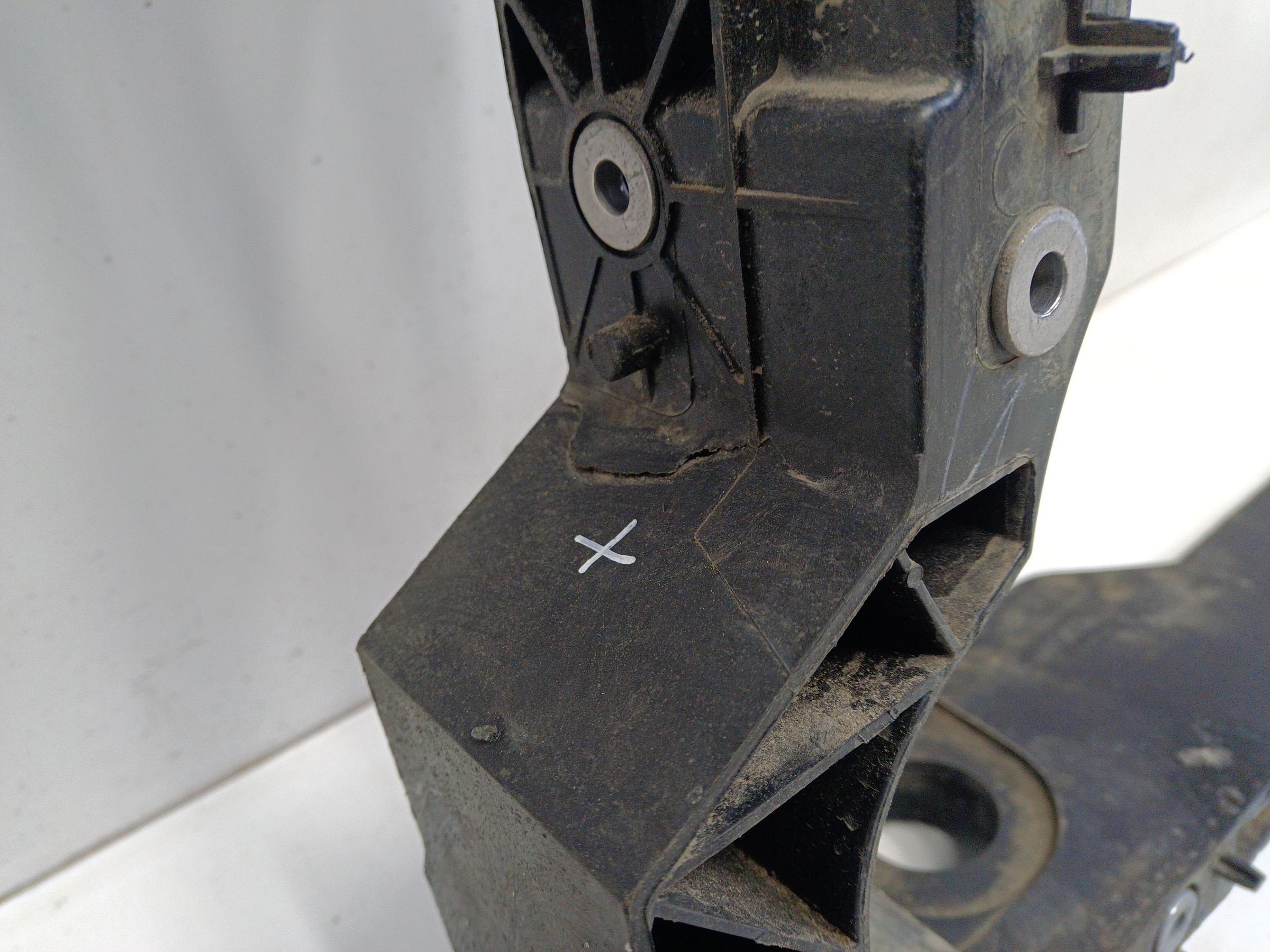 Панель передняя Geely Coolray