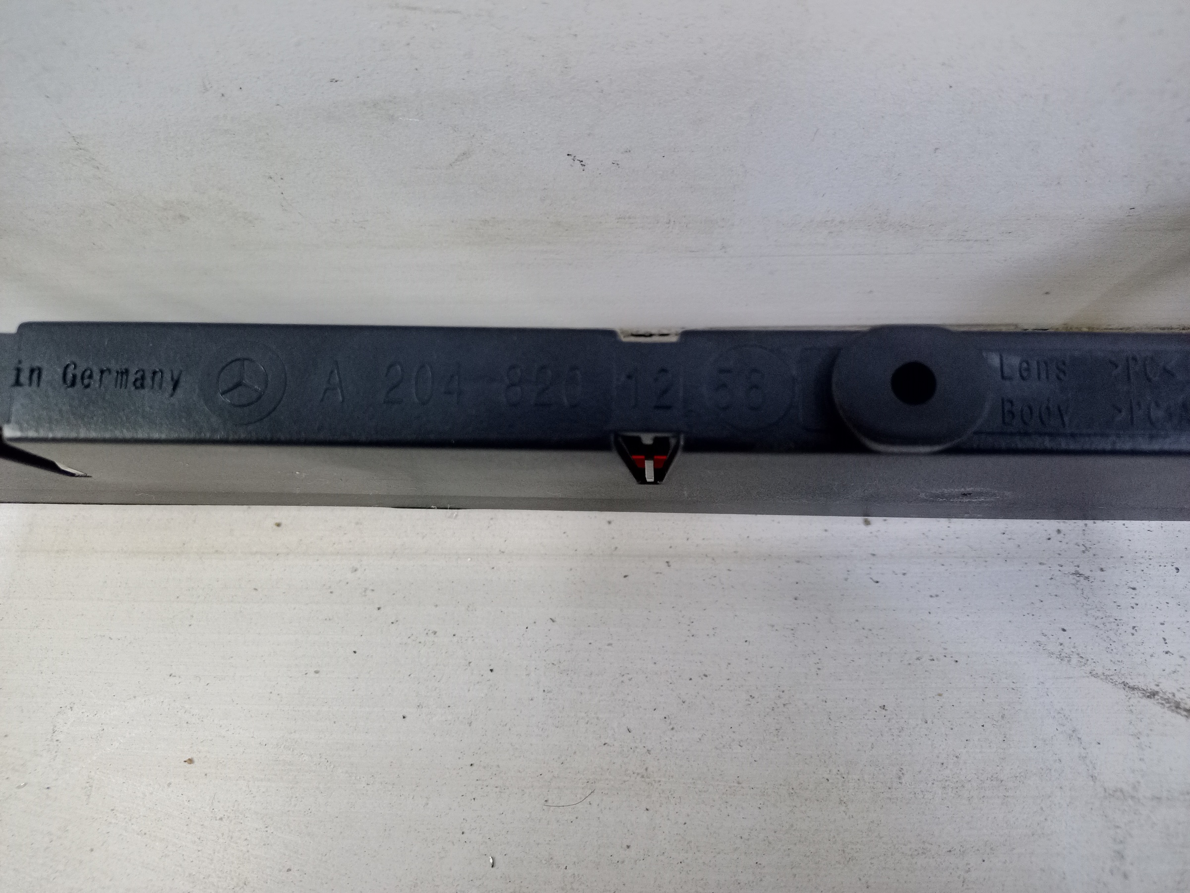 Фонарь стоп сигнала дополнительный Mercedes Benz GLK-Klasse X204