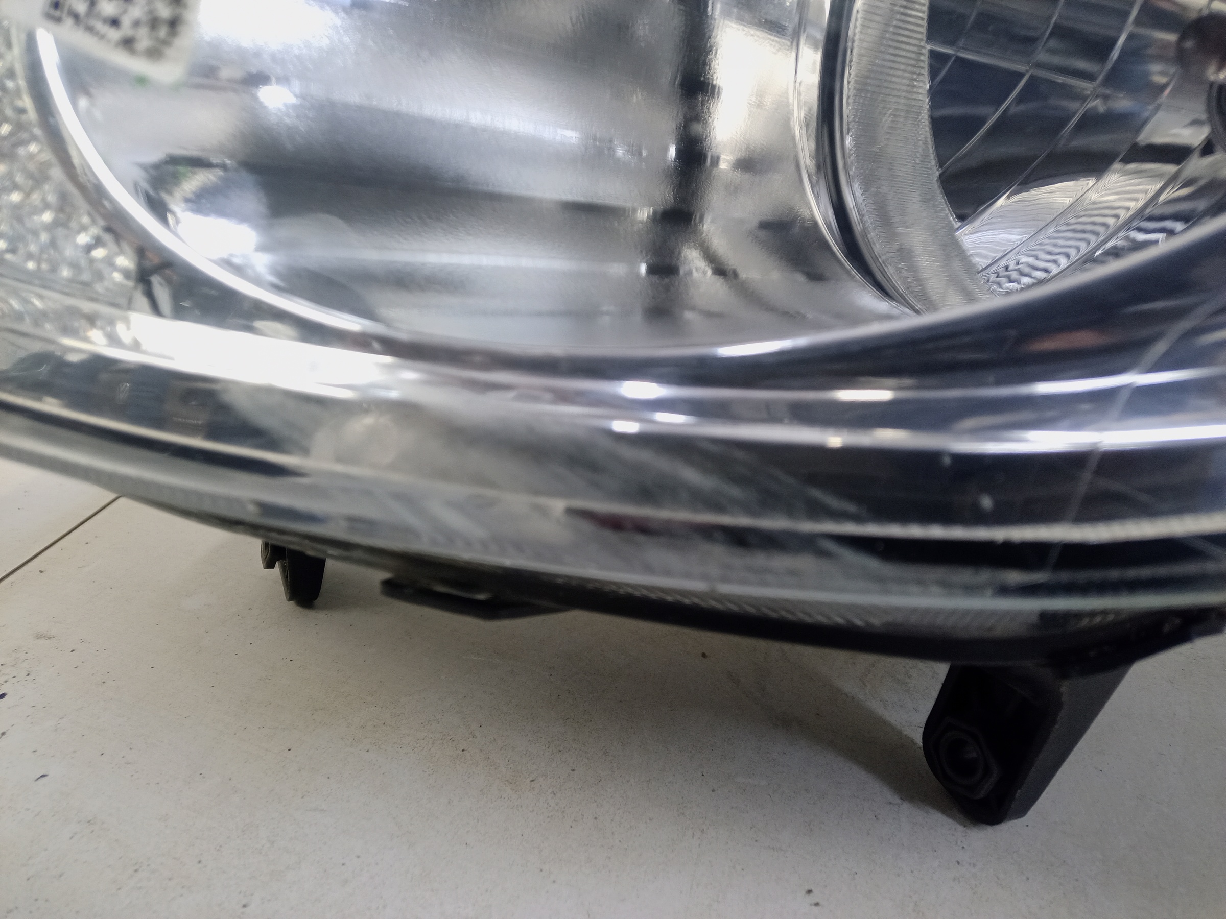 Фара передняя левая Sollers Atlant галоген